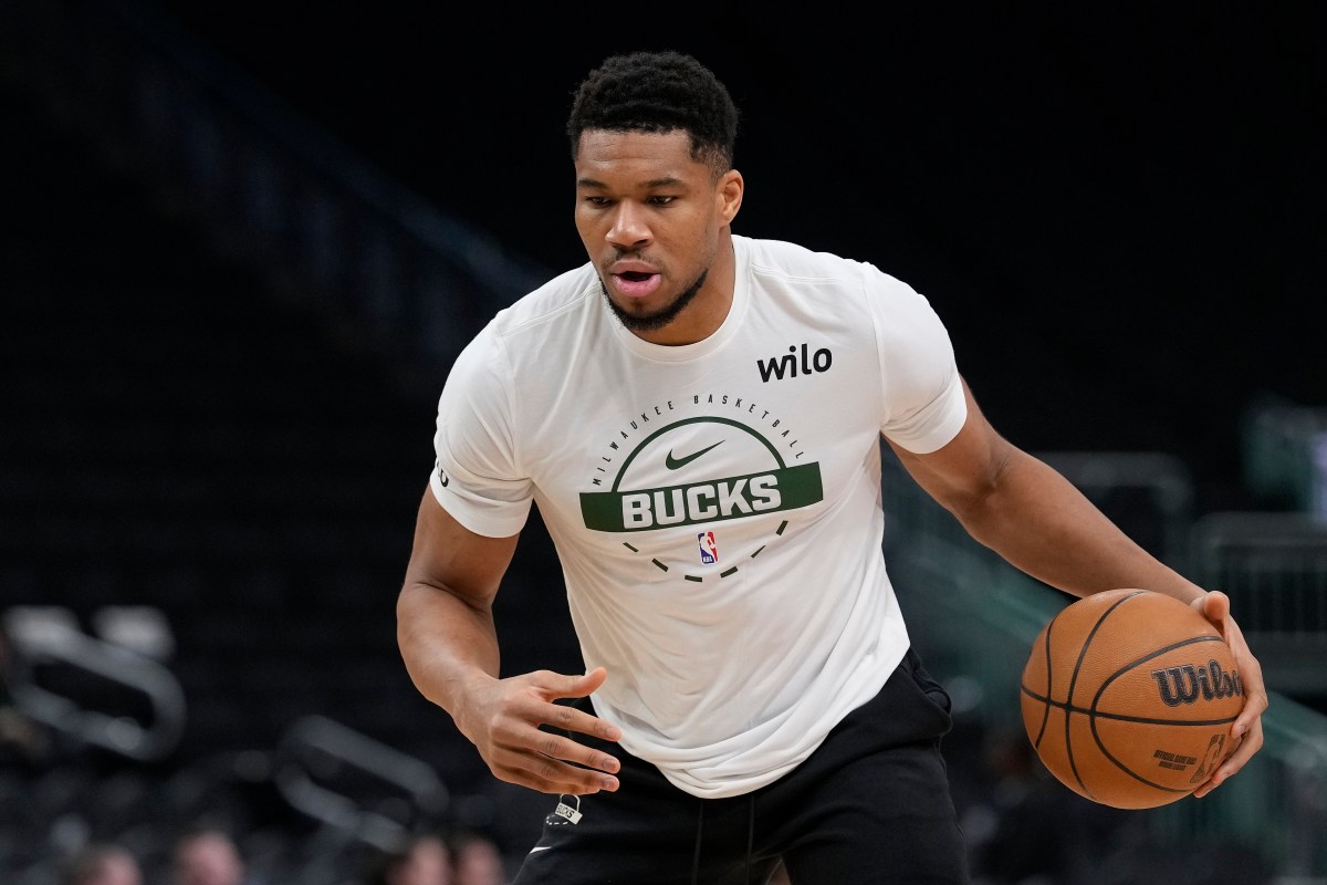 Relatório: Lakers recebe atualização comercial importante de Giannis Antetokounmpo Relatório: Lakers recebe atualização comercial importante de Giannis Antetokounmpo