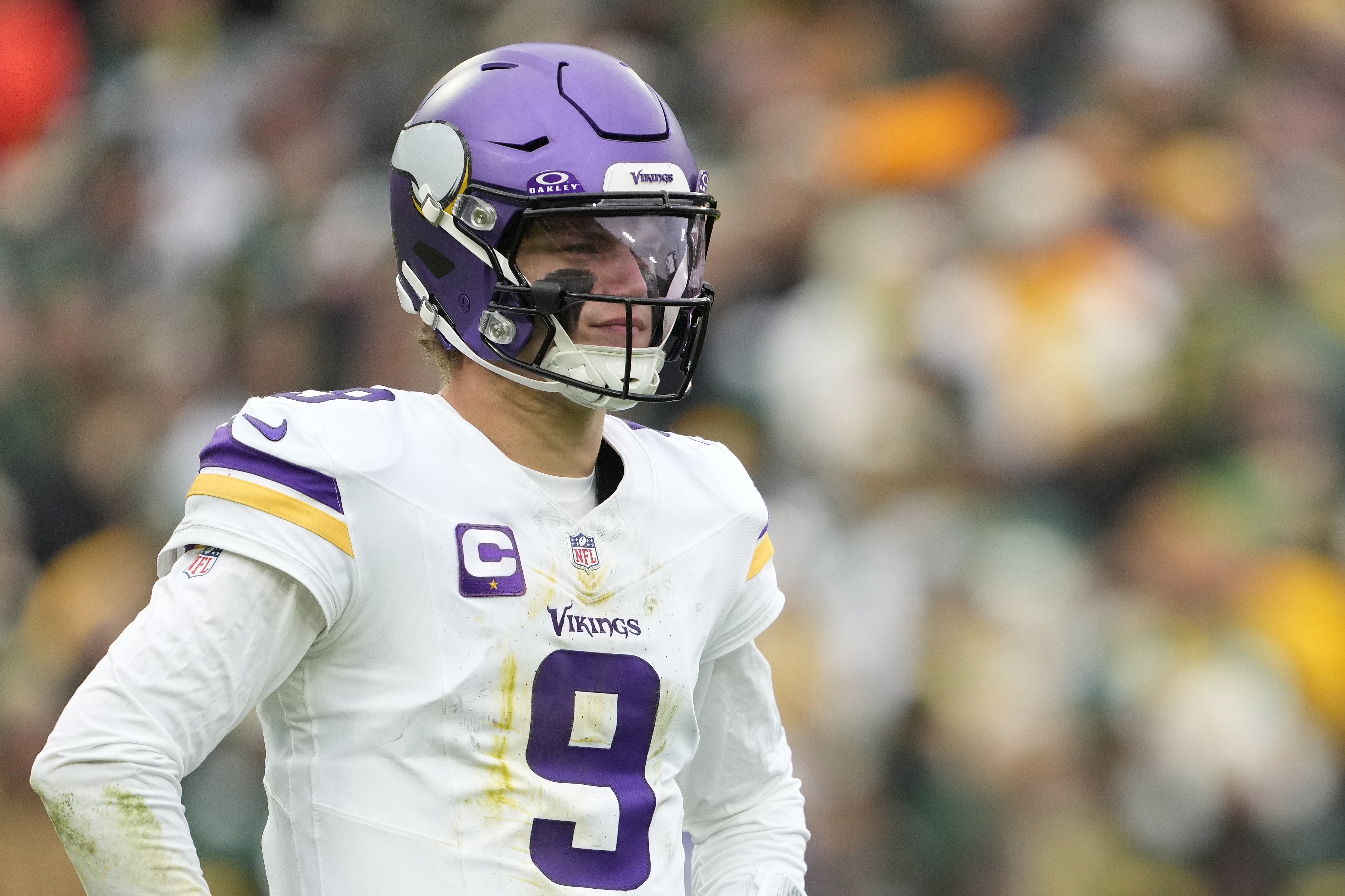 Vikings Urged to Pursue 2 QB Replacements for JJ McCarthy