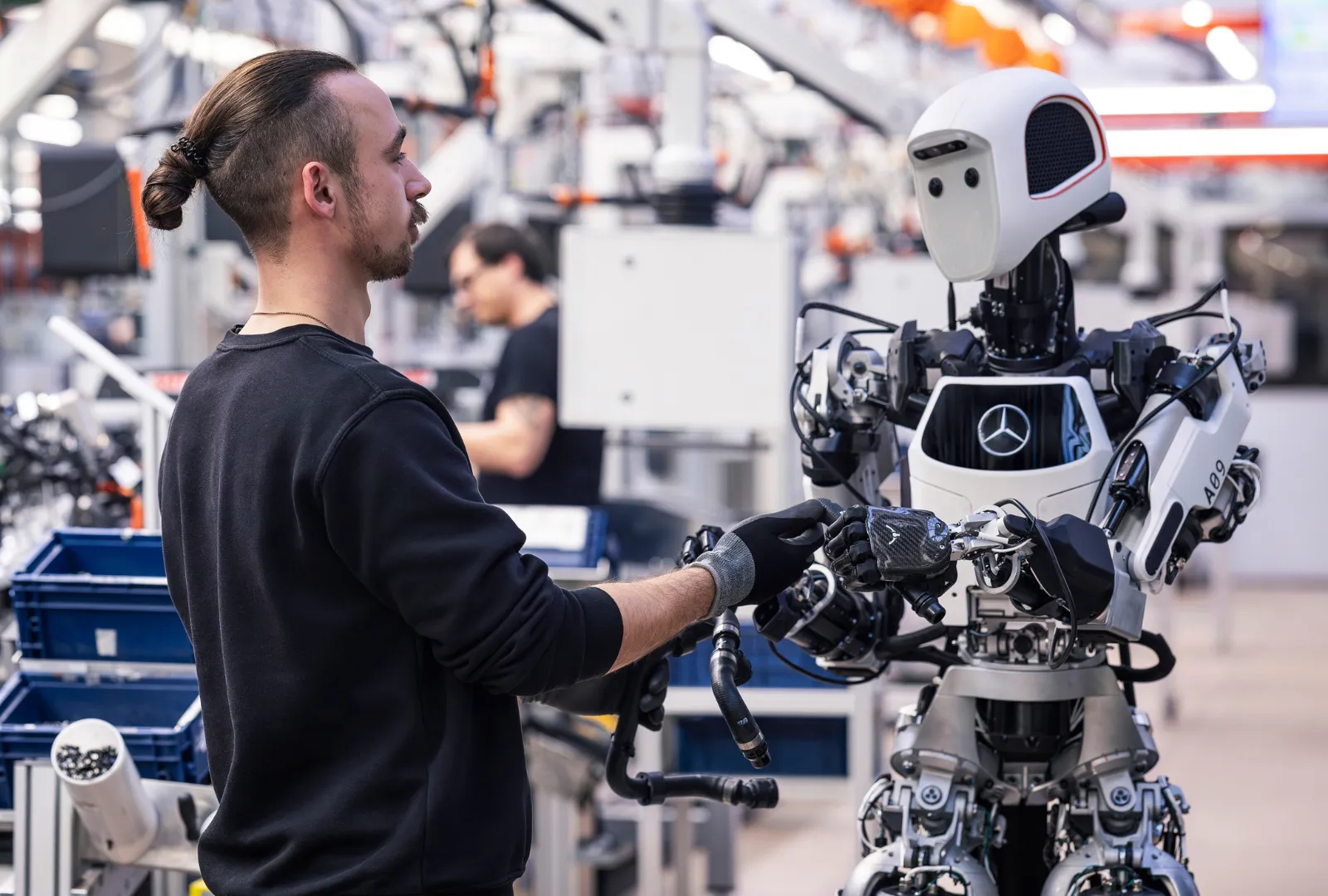German Auto Bot Germany’s Automakers Go to War With China, For China - Newsweek