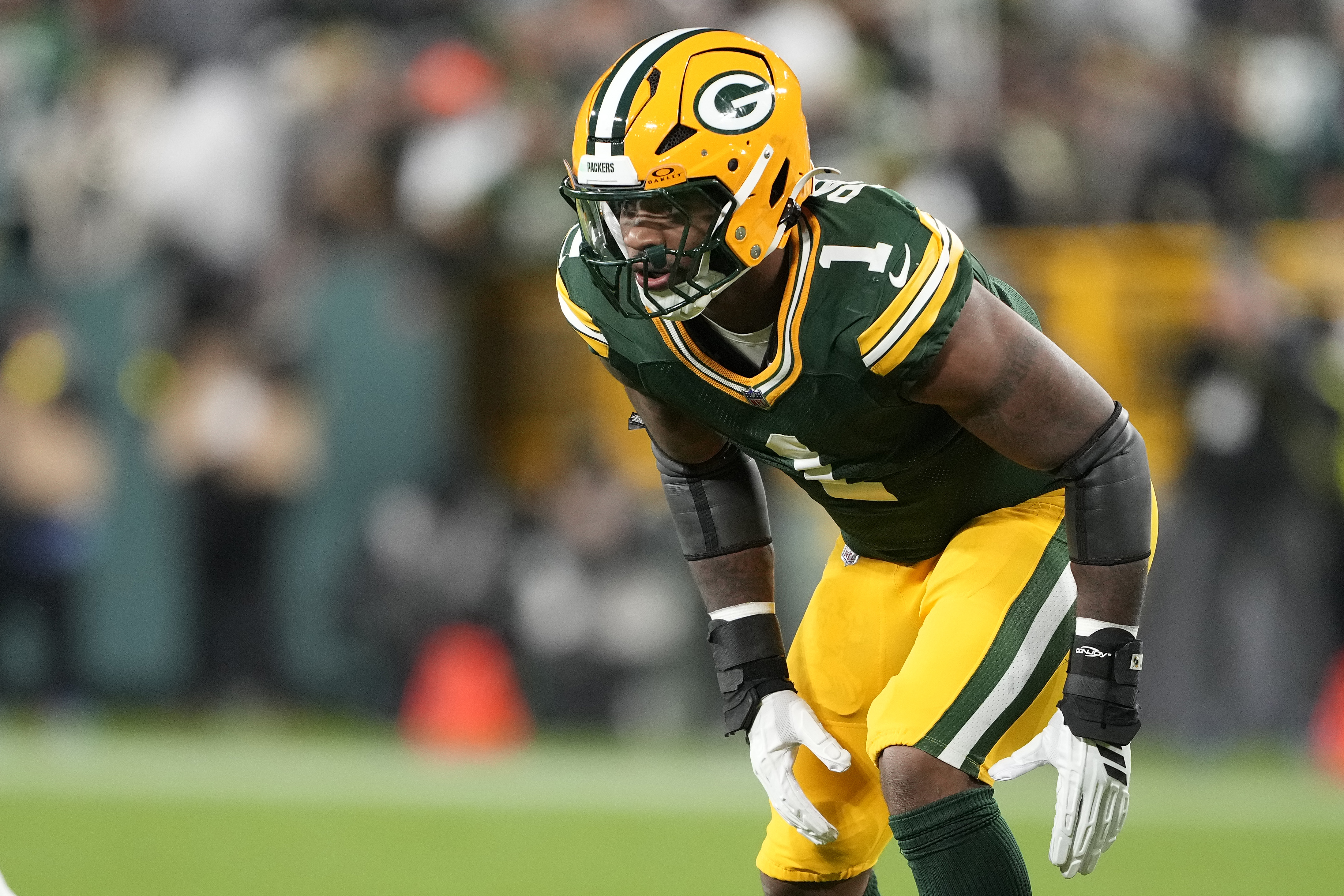Packers Star Micah Parsons' Injury Recovery Timeline Revealed - Newsweek