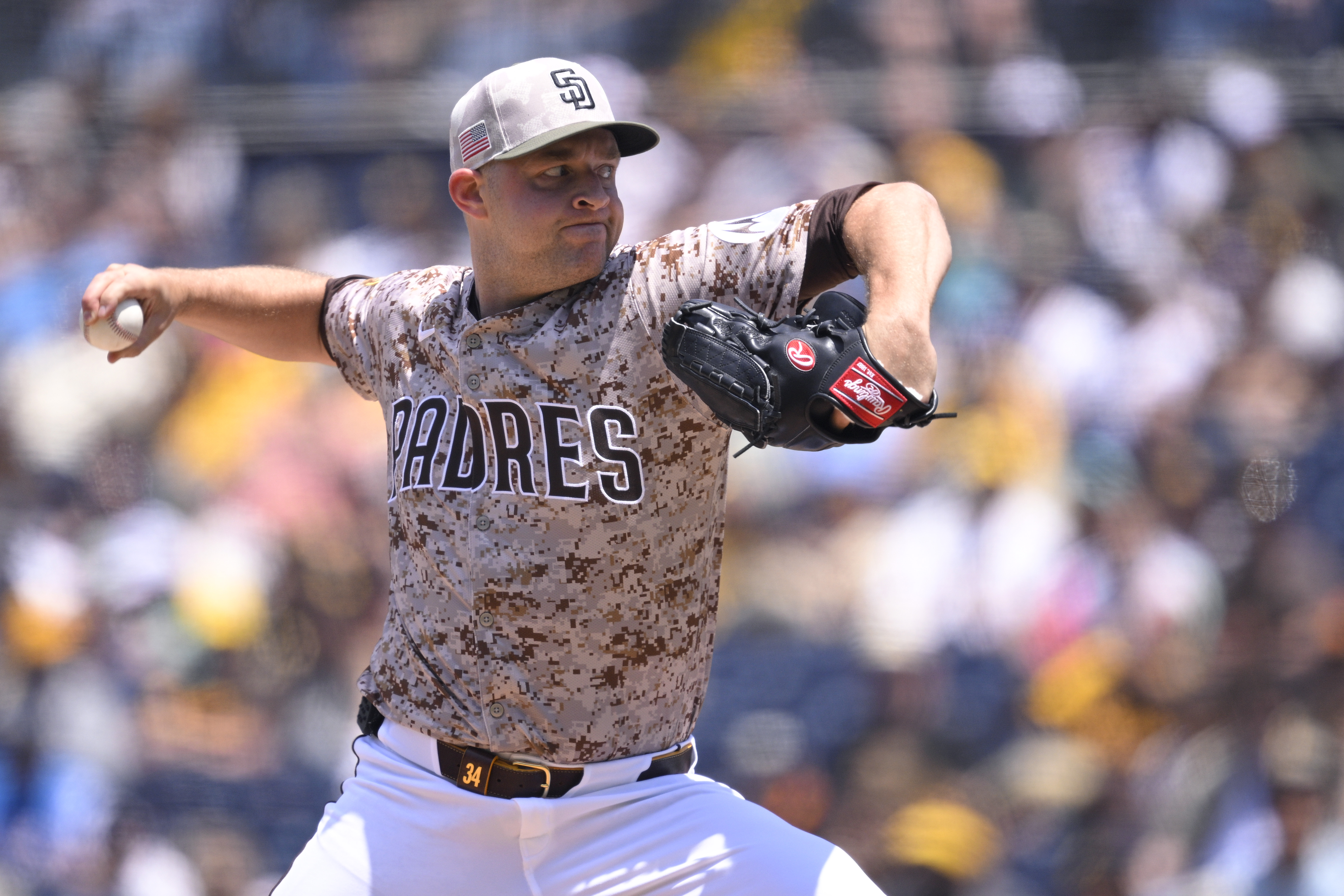 Yankees 'Checked In' With Padres Hurler On Potential Reunion: Report