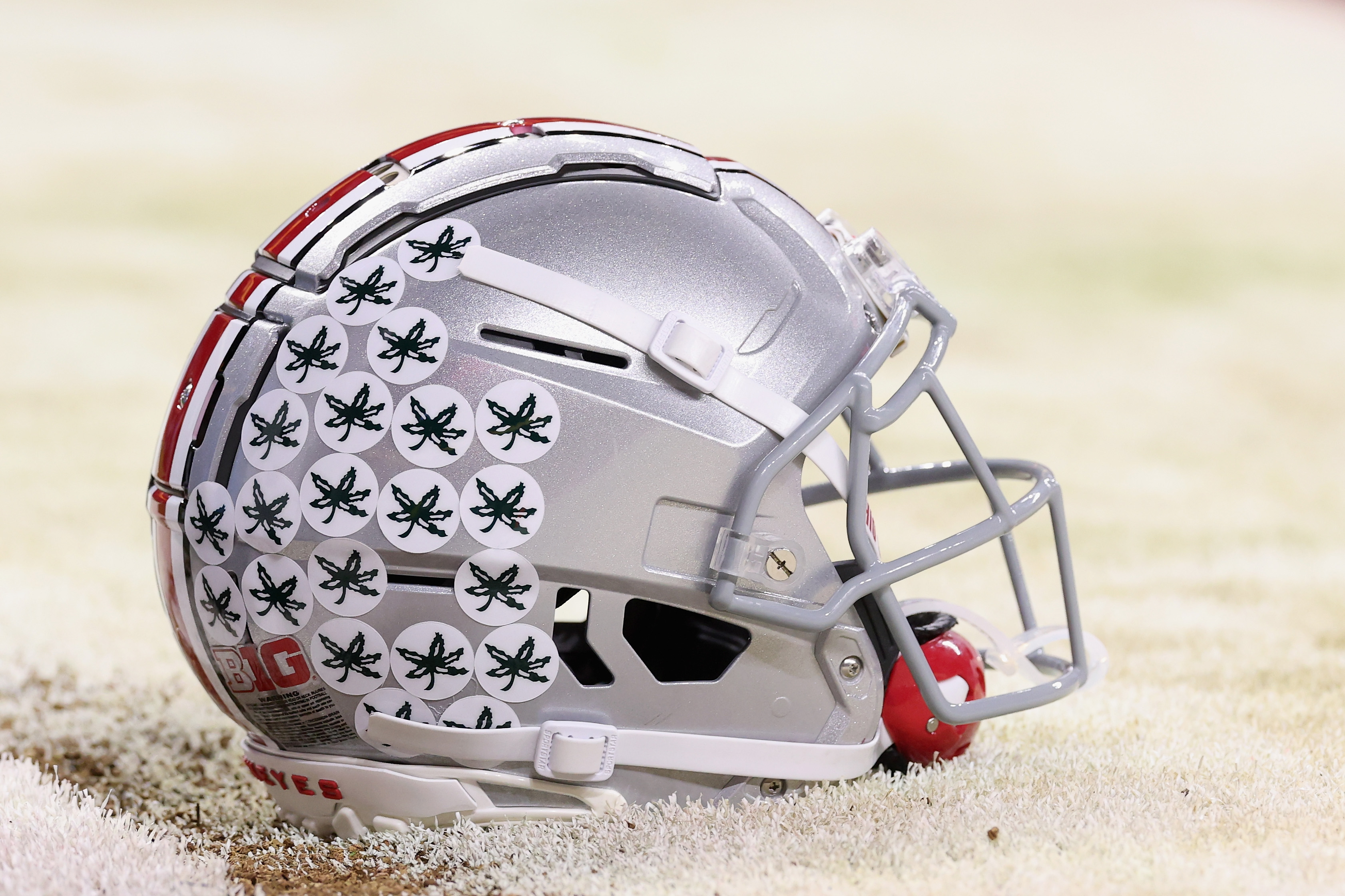 Ohio State Linked to Stealing Big Ten Rival Phenom in Transfer Portal
