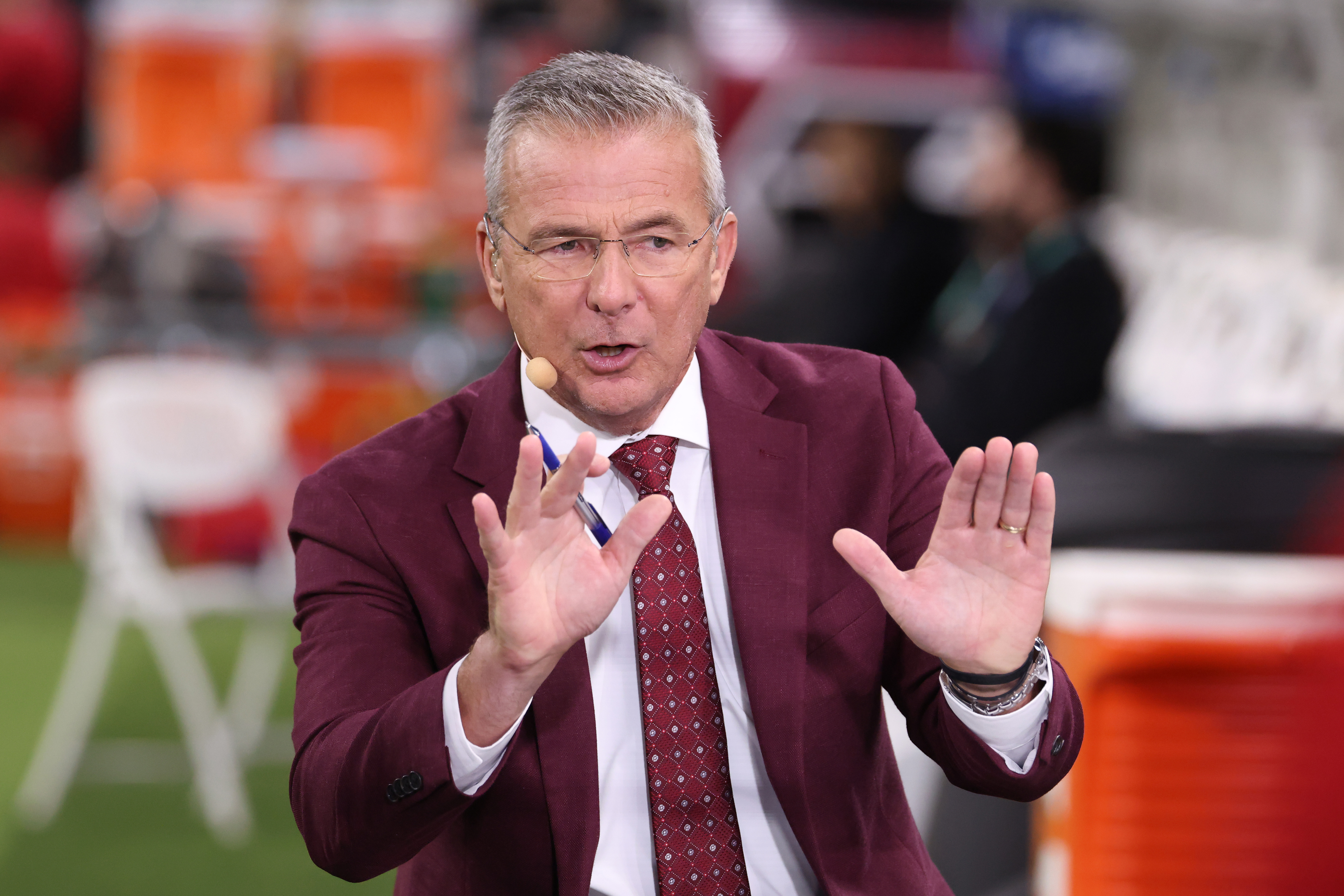 Ohio State Legend Urban Meyer Issues 2-Word Response to Michigan Rumors