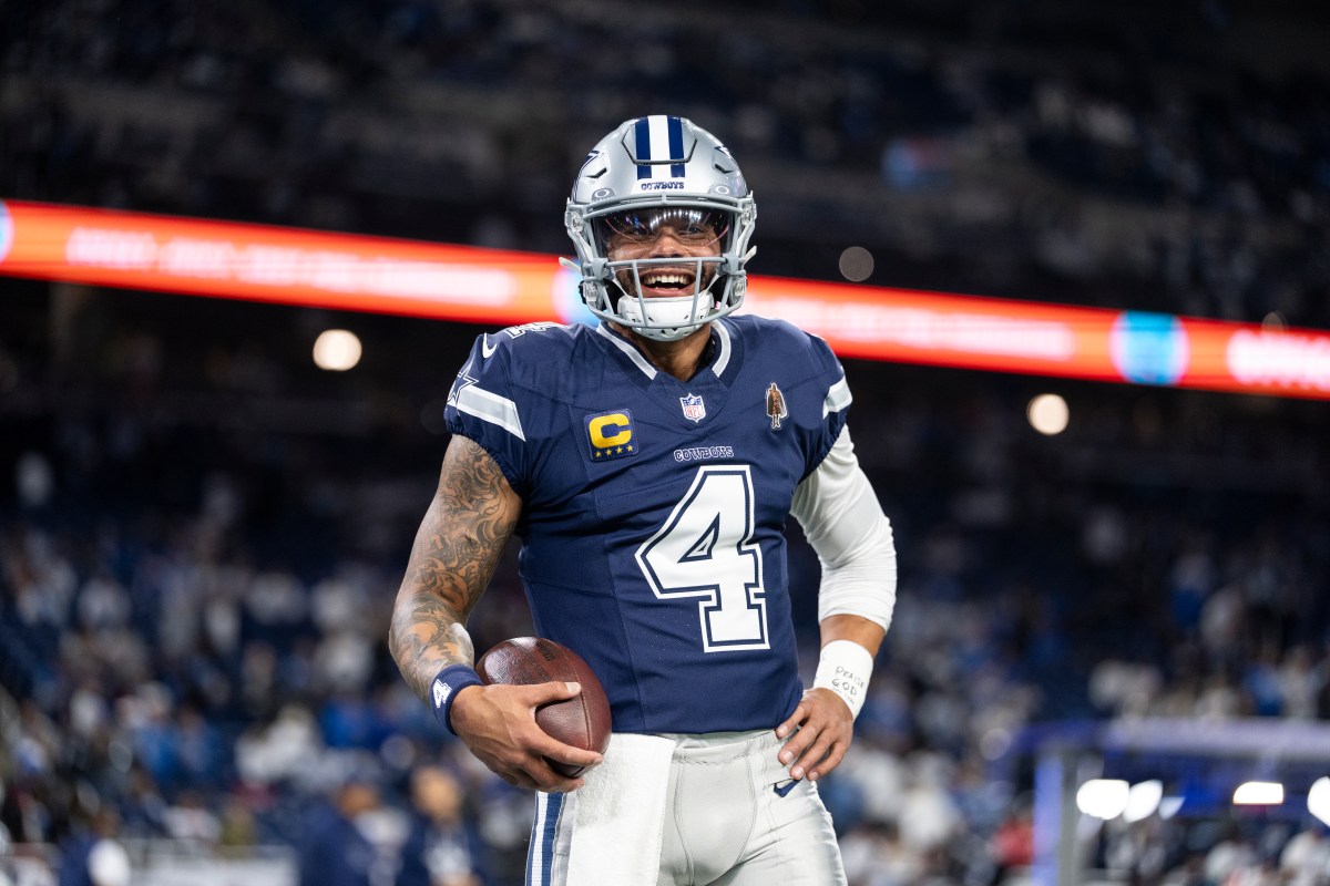 Start Dak Prescott in Fantasy Football But Bench This Veteran QB in Week 15 Start Dak Prescott in Fantasy Football But Bench This Veteran QB in Week 15