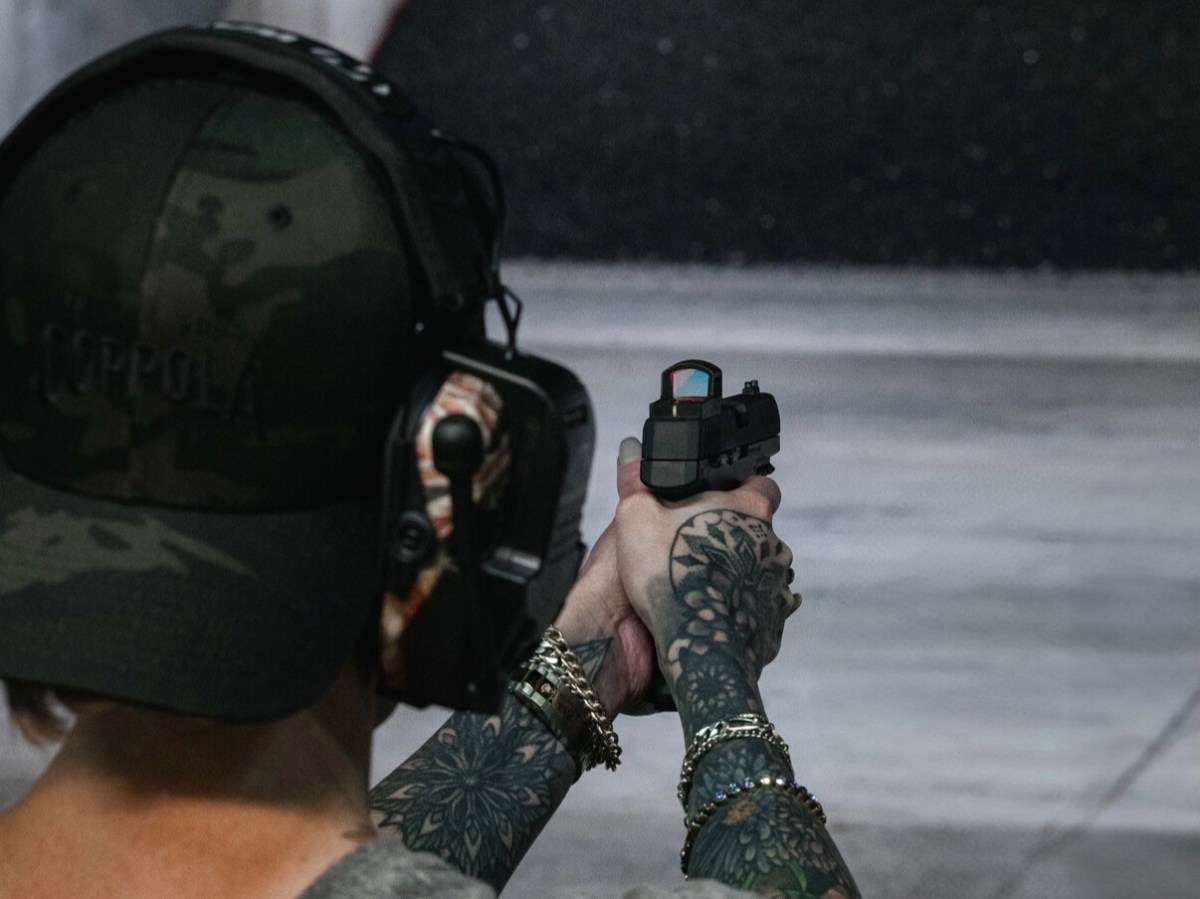 Minnesotans Flock to Firearms Classes Amid Anti-ICE Protests Minnesotans Flock to Firearms Classes Amid Anti-ICE Protests