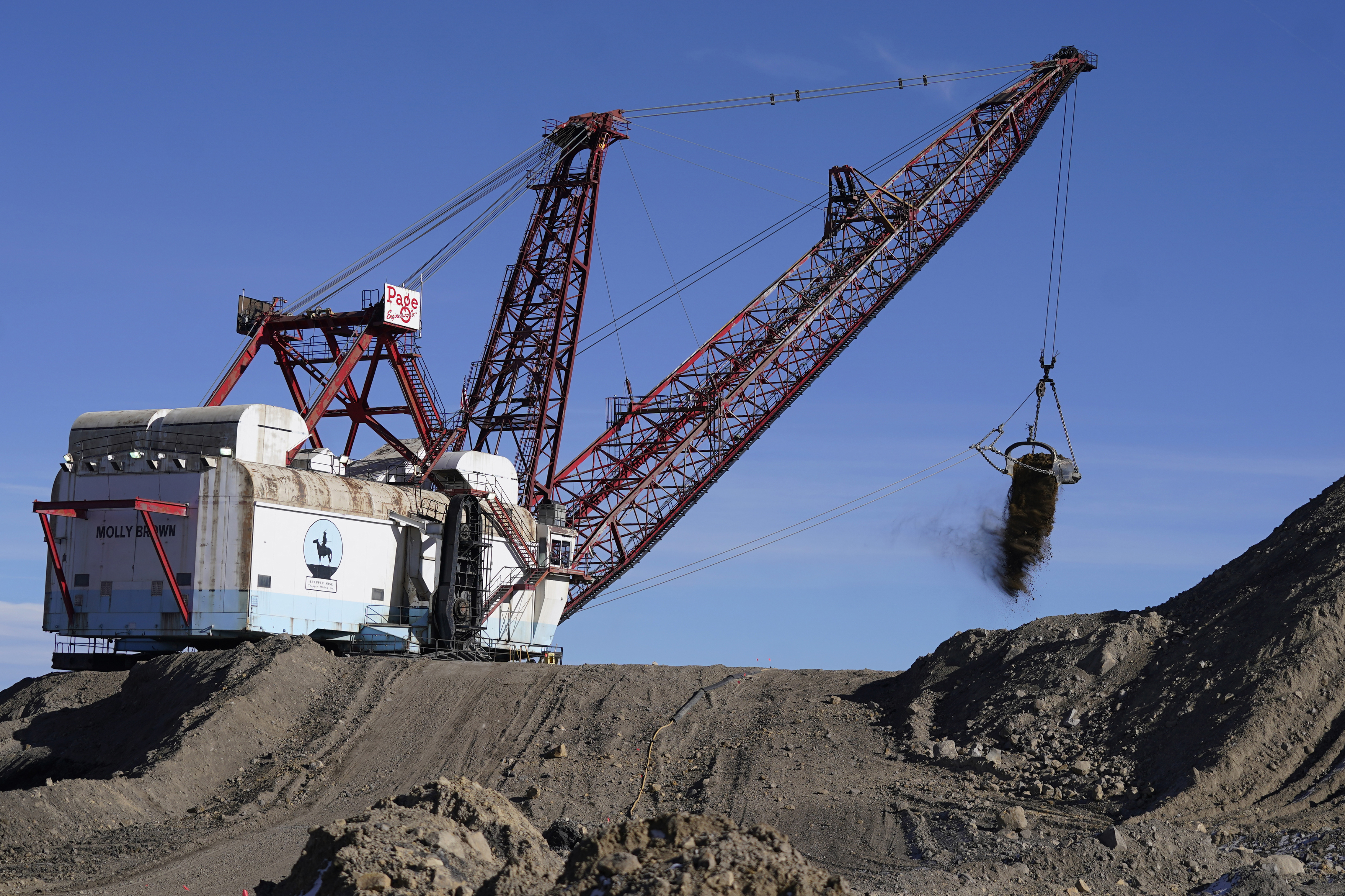 EPA Moves To Keep Colorado Coal Plants Open