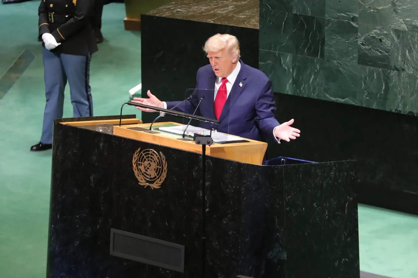 Visual Reference: Un Warns Of Imminent Financial Collapse As Us Owes Billions