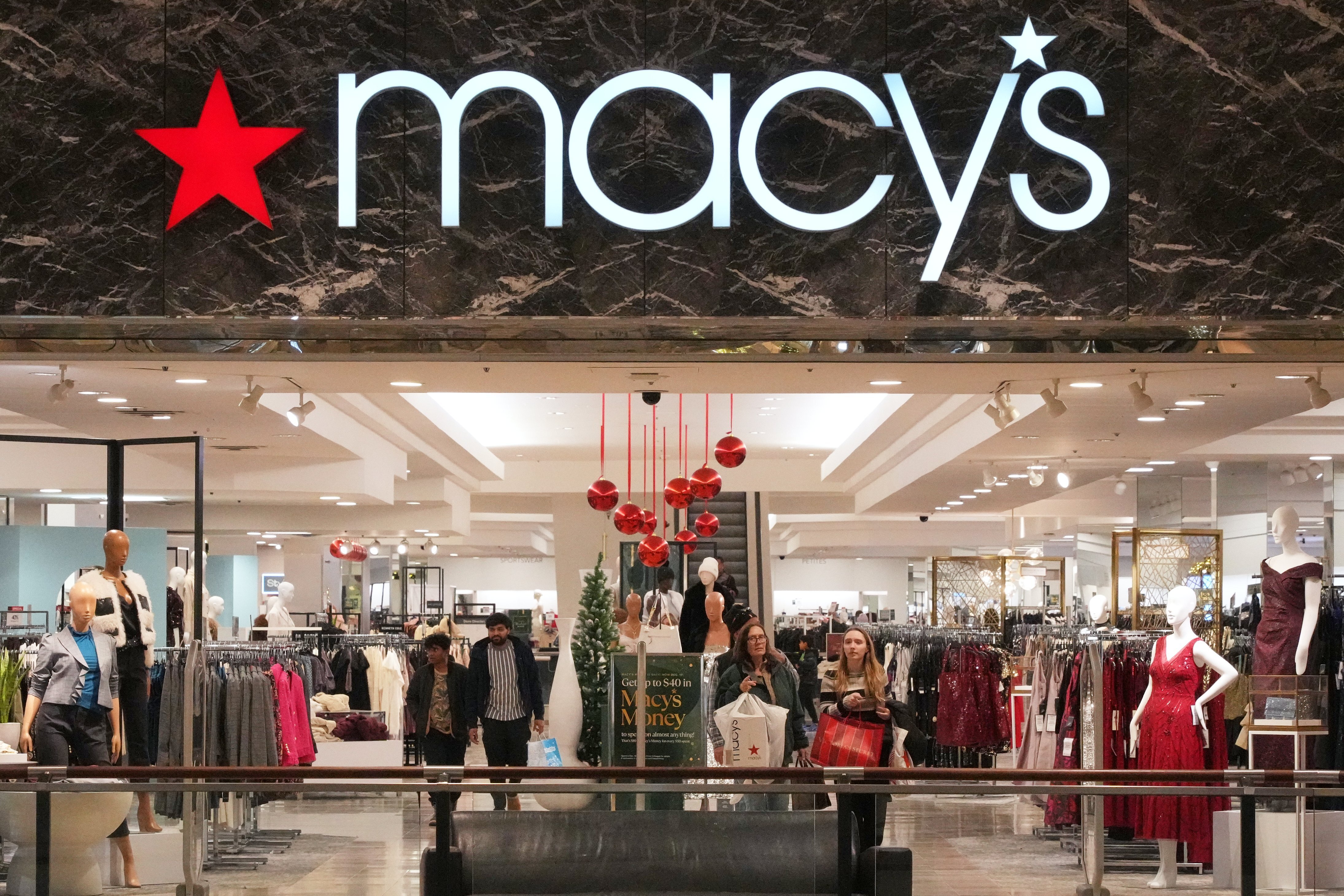 Macy's Makes Mass Layoff Announcement