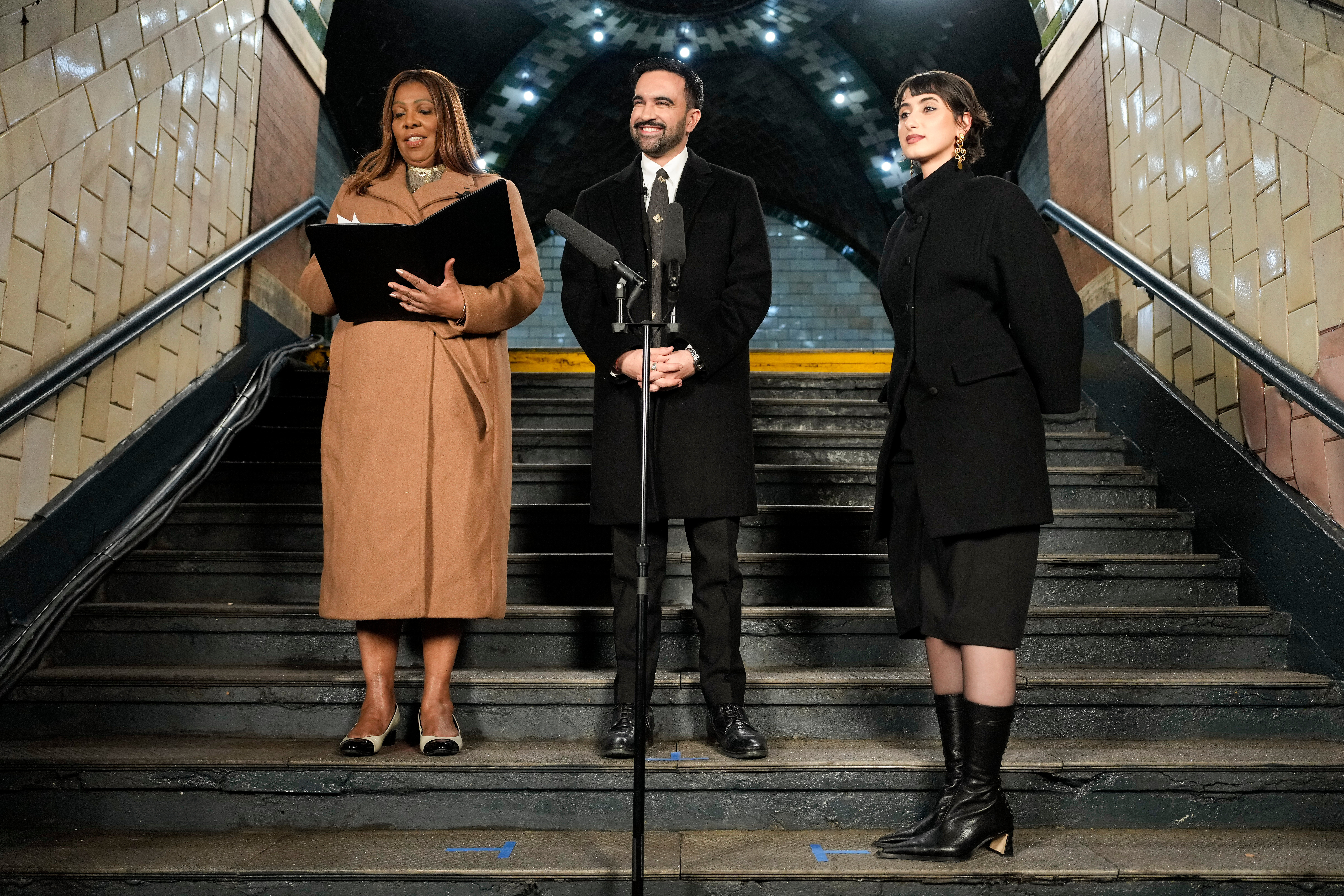 Zohran Mamdani's Wife Rama Duwaji's Boots Spark Backlash