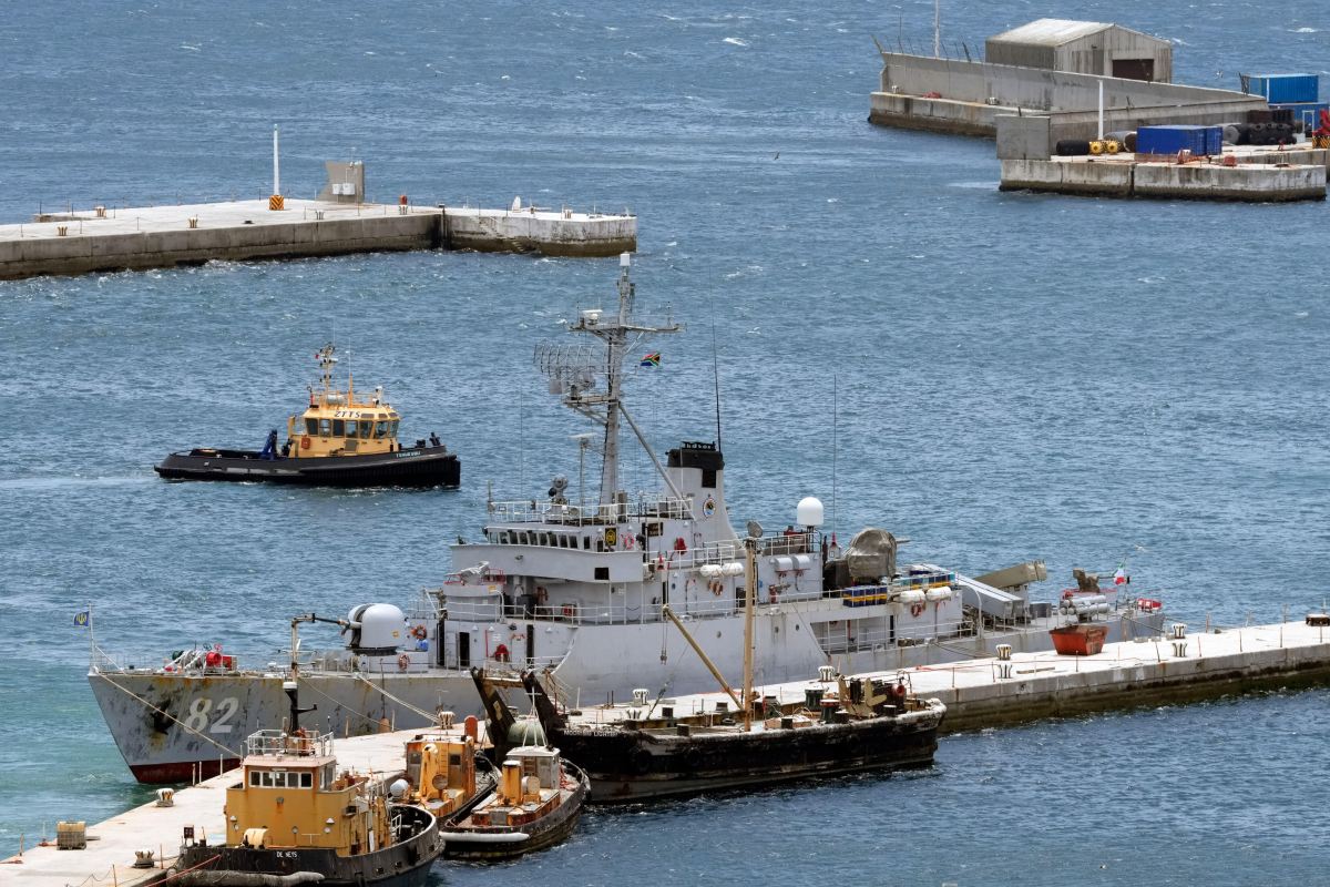 Iran Pulls Out of Naval Exercise With China, Russia at Last Minute: Report Iran Pulls Out of Naval Exercise With China, Russia at Last Minute: Report