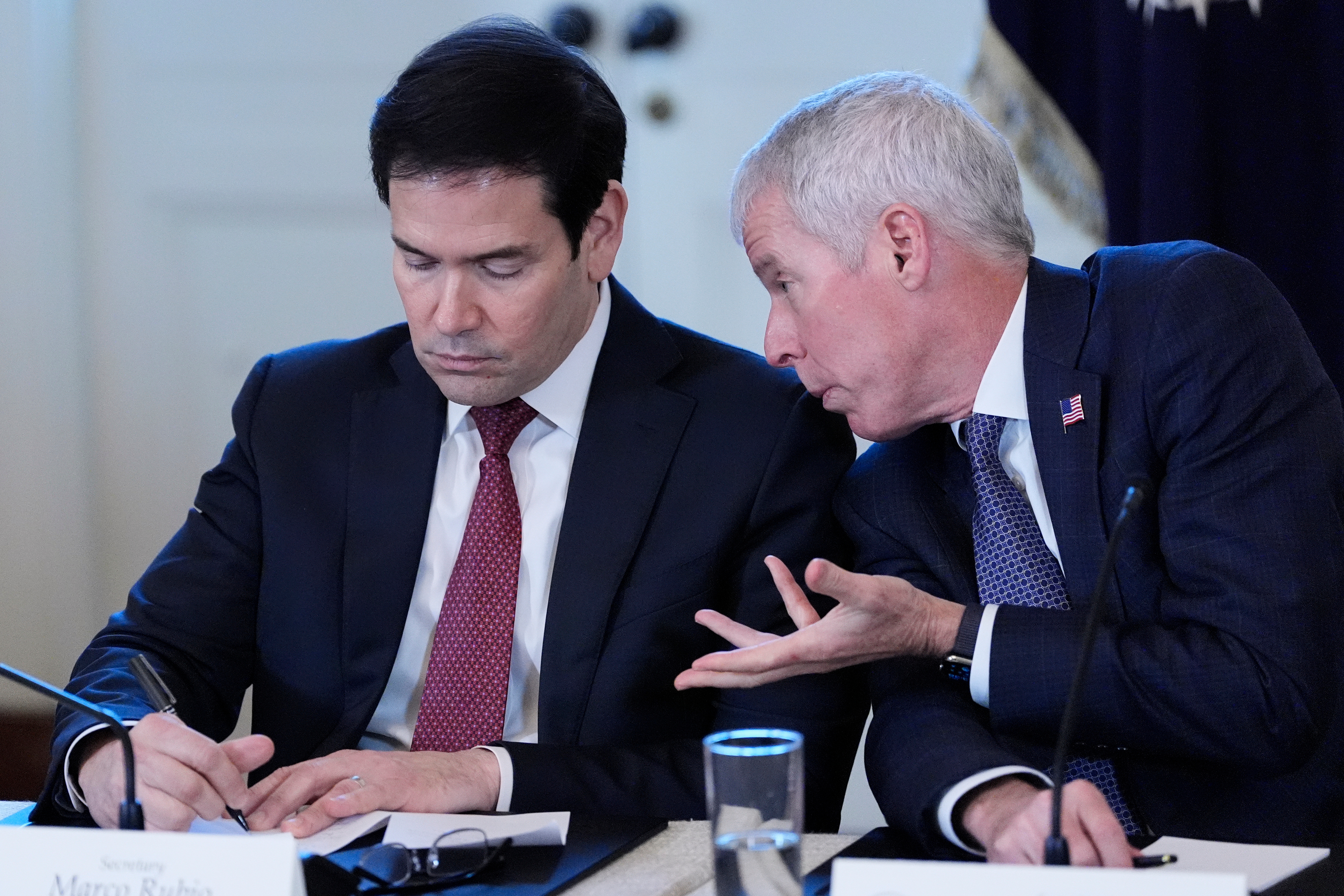 Trump Admin Weighs Oil Swap With Venezuela for Strategic Petroleum Reserve