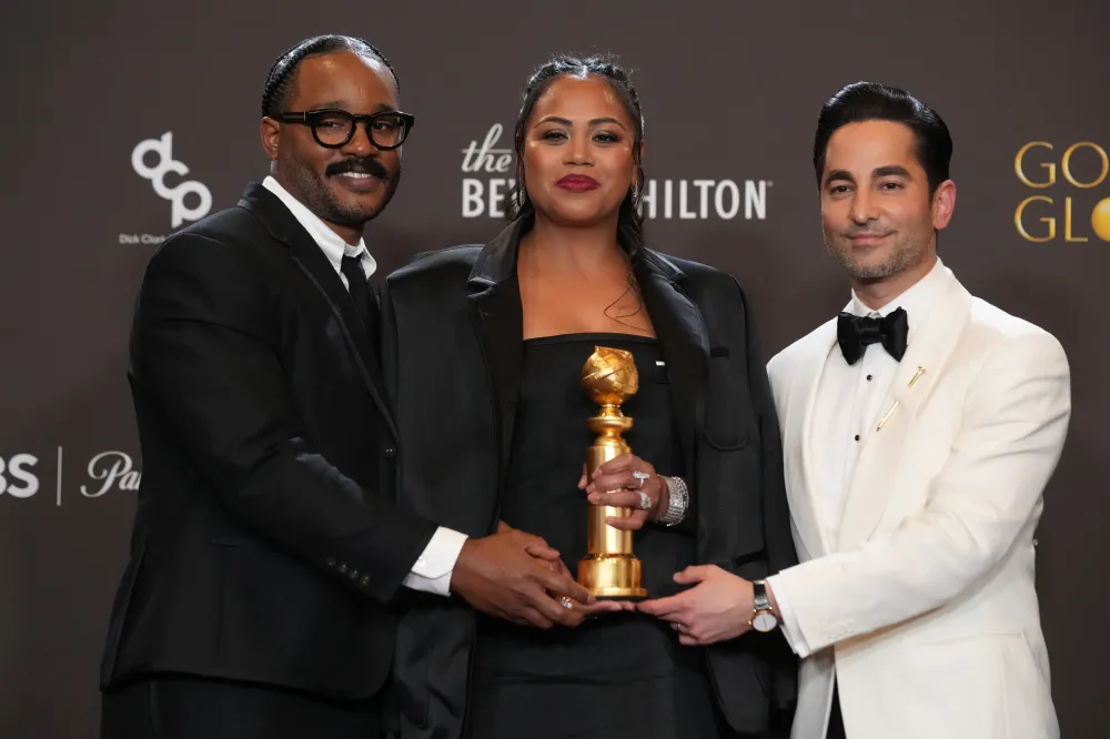 Golden Globes 2026 Winners: 'One Battle After Another' Dominates, But ...