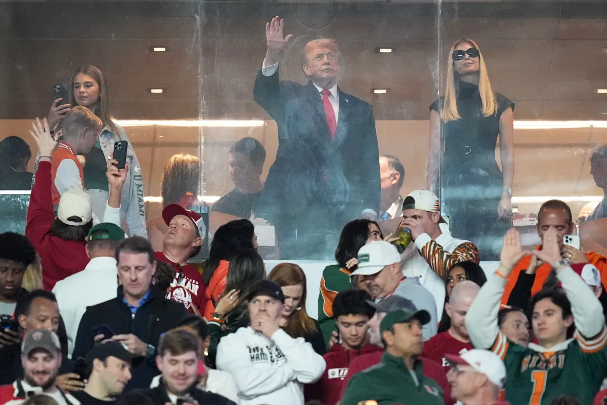 Trump’s CFP National Championship Appearance: Hear the Crowd Reception ...