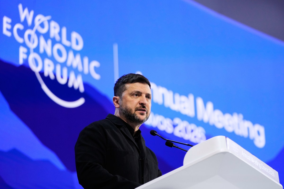 Zelensky Calls Trilateral Talks with US, Russia & 039;Constructive& 039;