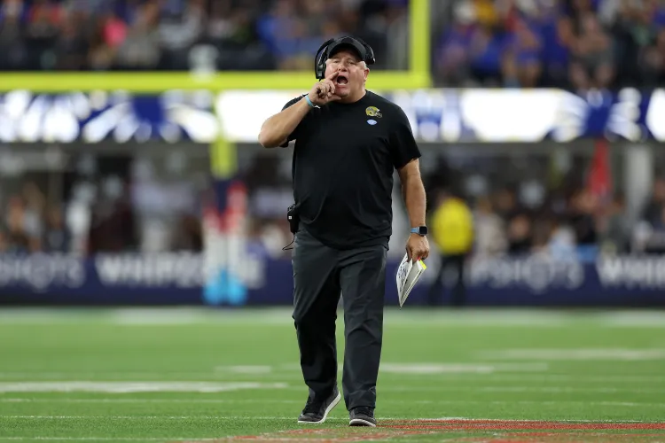 UCLA Coach Jerry Neuheisel Joins Chip Kelly at Northwestern - Newsweek