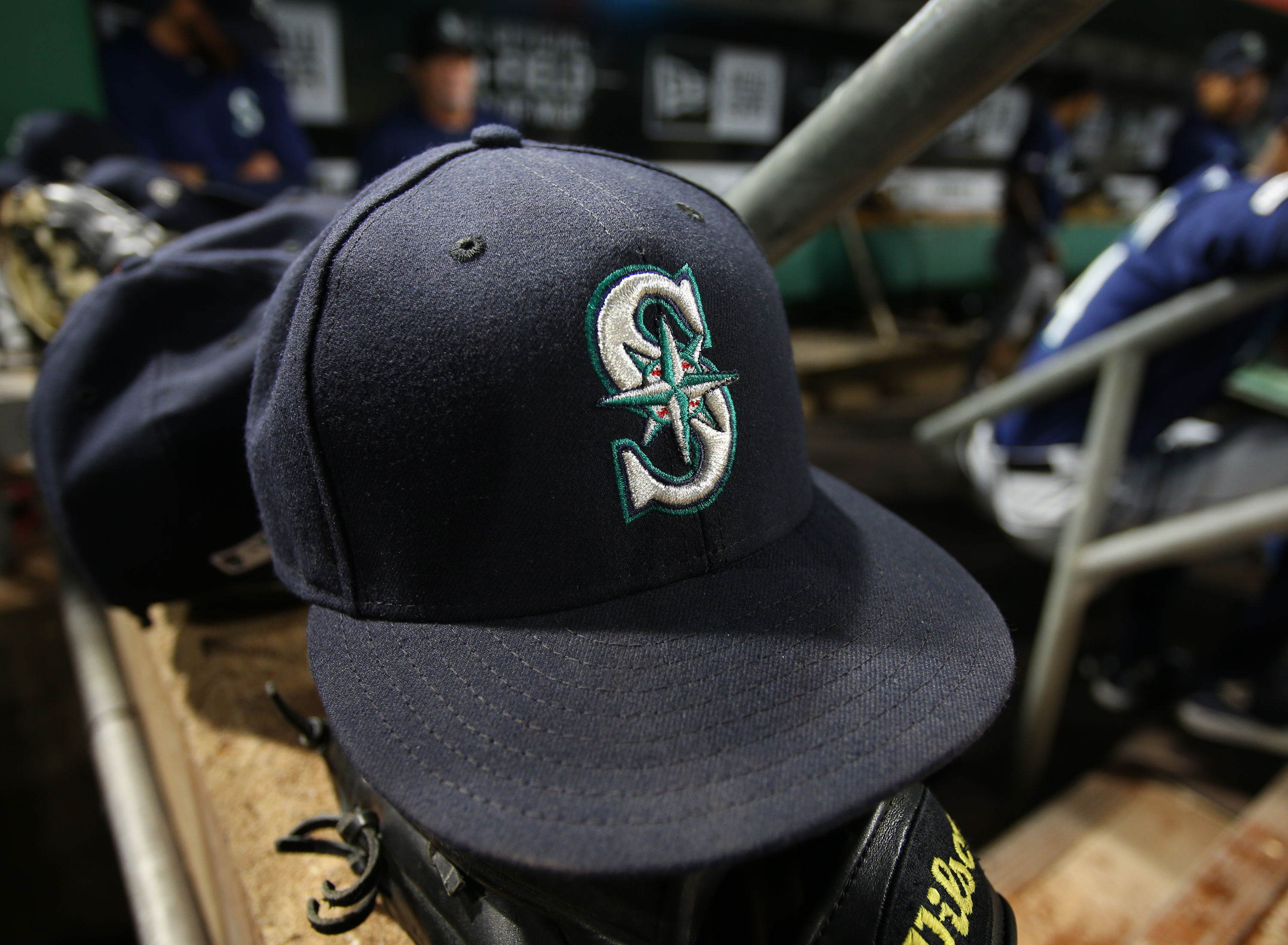 Mariners Sign 27-Year-Old Third Baseman Away from Guardians