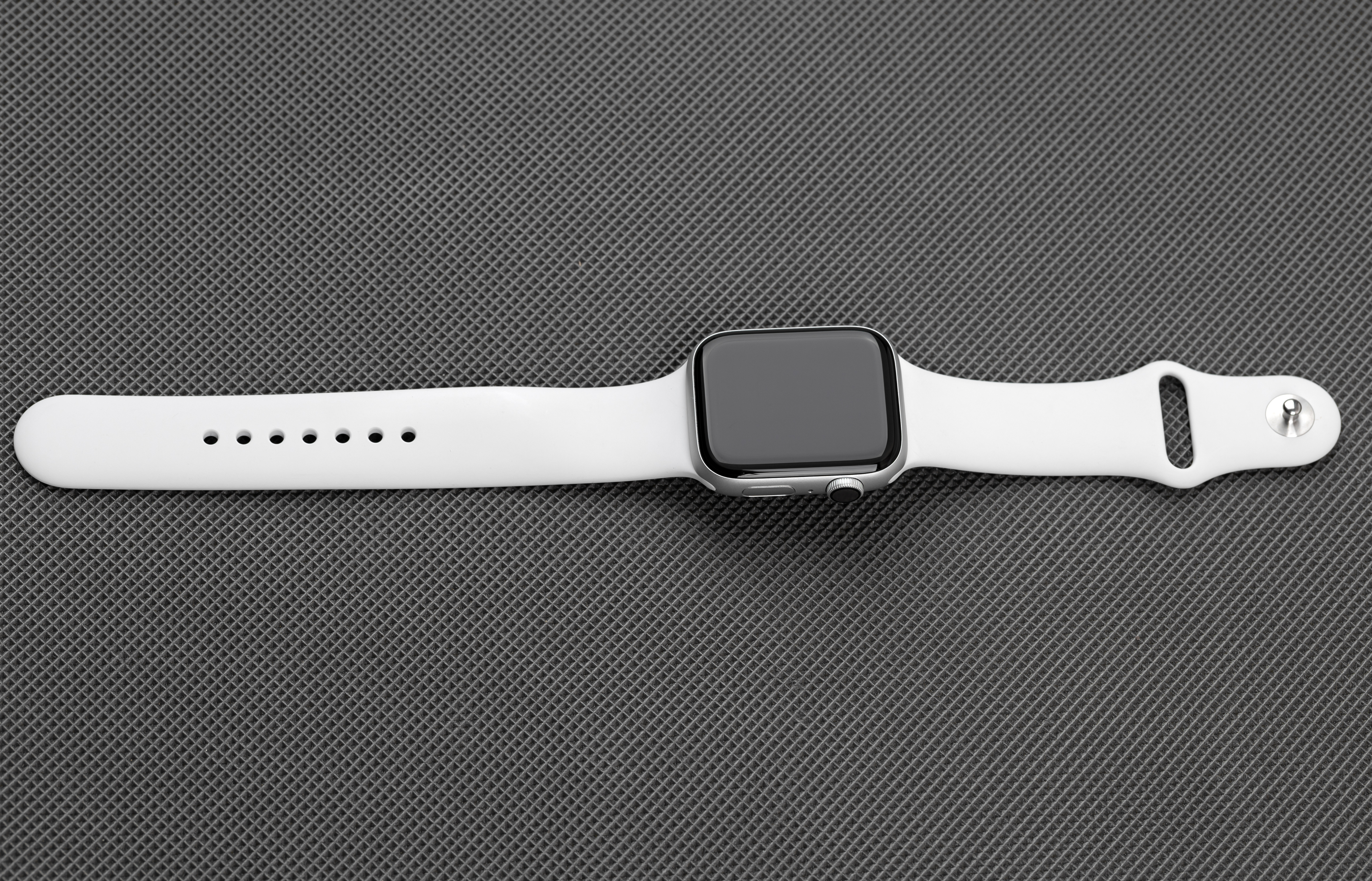 Columnist Tests ChatGPT Health With Personal Data on Apple Watch—Results Are Disturbing