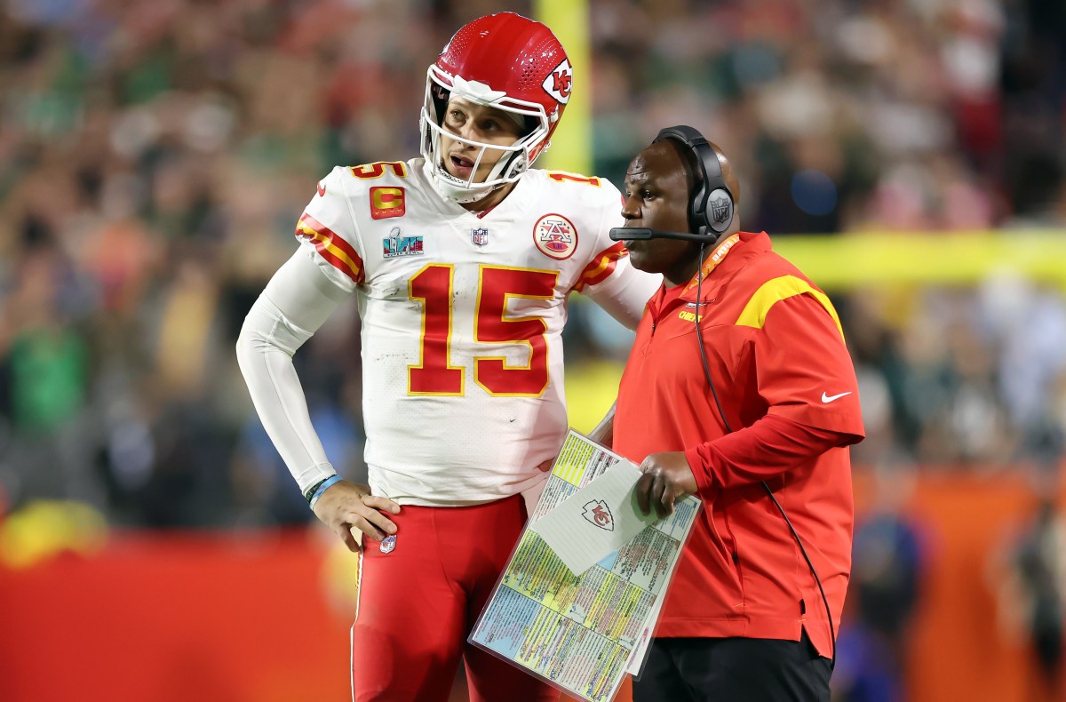 Bieniemy Returns: Kansas City Chiefs Eye Coaching Retool with Former Star