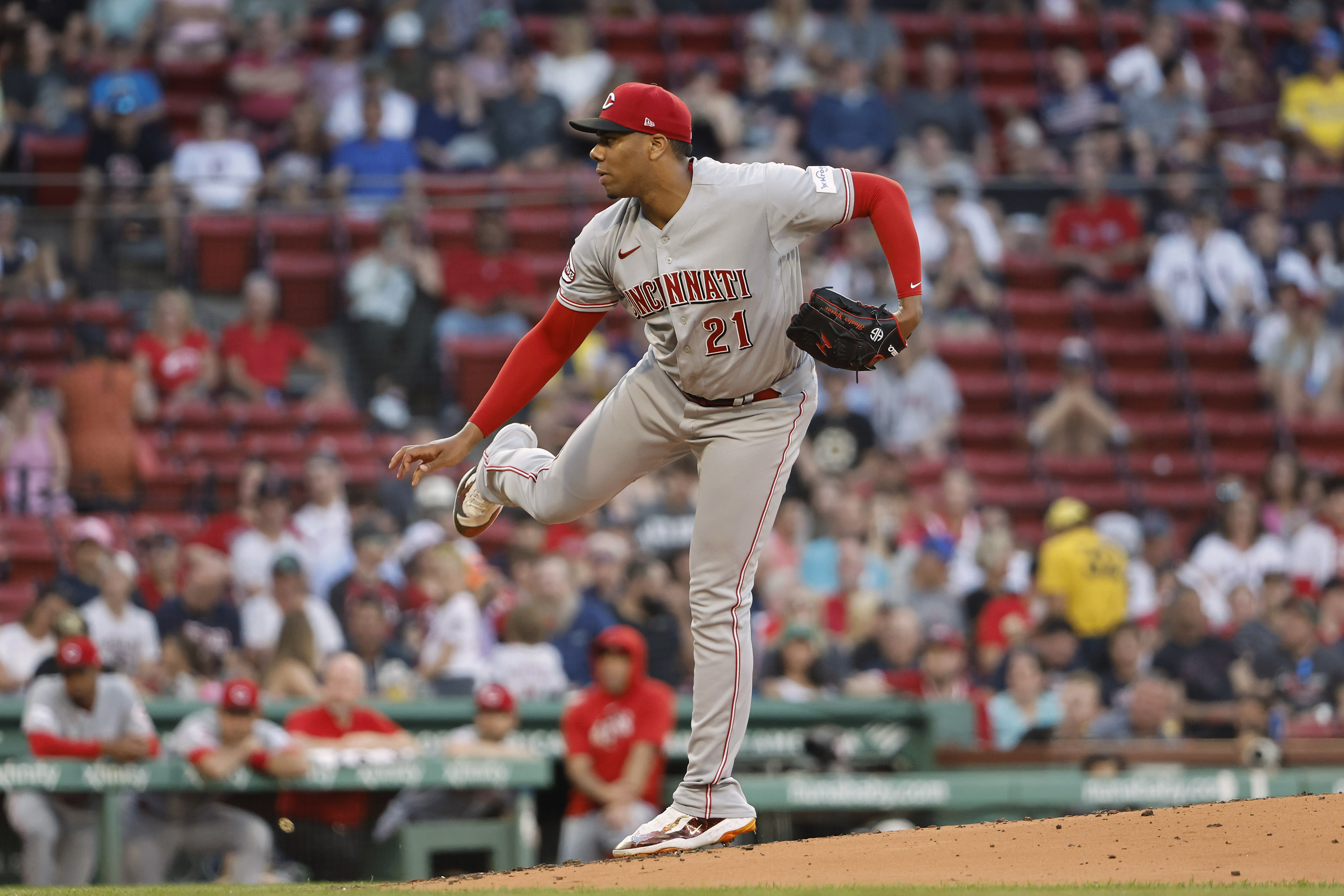 Red Sox, Mets Projected To Whiff On Trade For Reds' $53 Million Ace