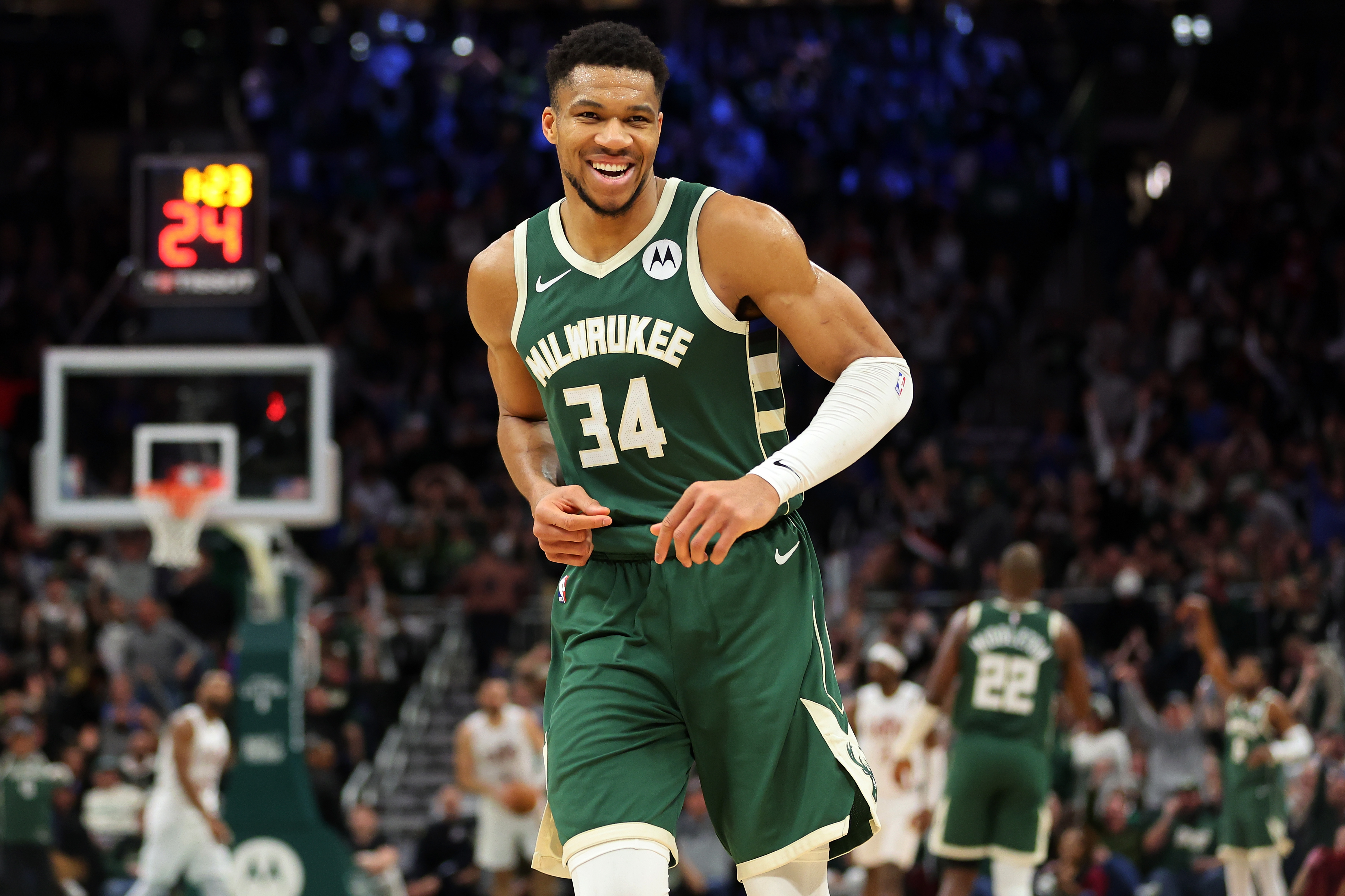 Giannis Antetokounmpo’s Mom May Have Dropped a Clue About His Next Team