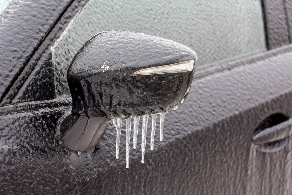 Texas Freeze Causes Car Door Handle to Snap After Just 30 Minutes