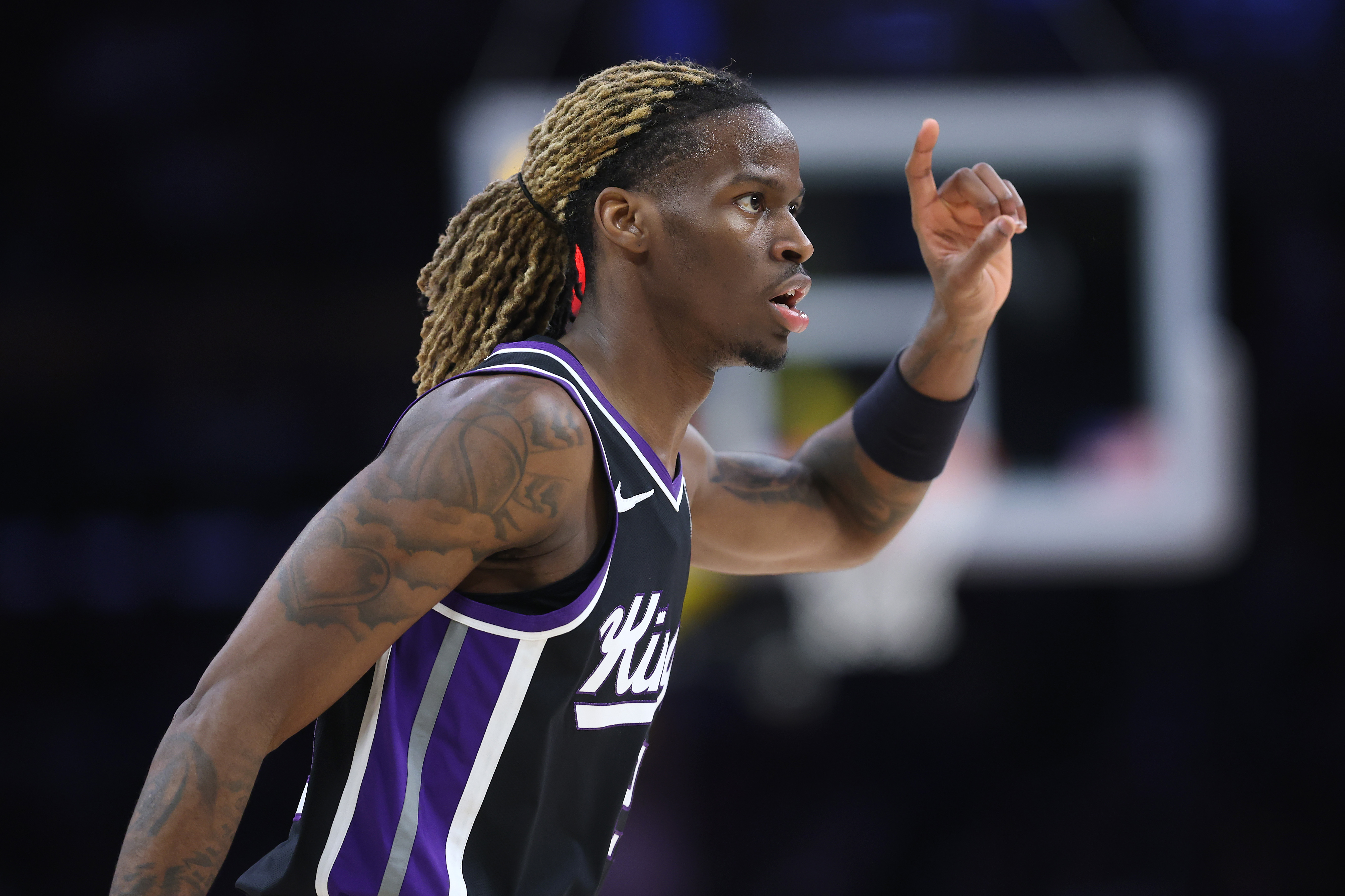 Lakers Trade Target Keon Ellis Going for Steep Price Ahead of Deadline