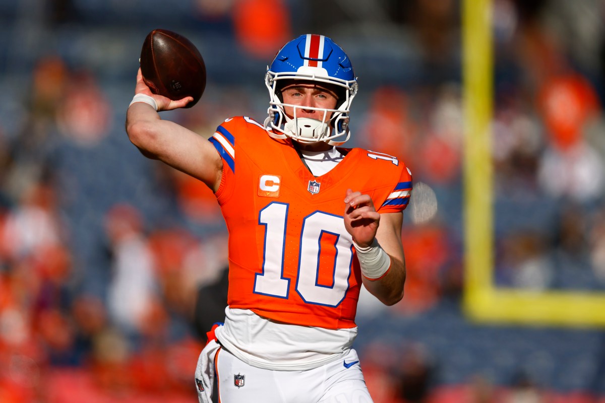 Bo Nix lesionado aparece para los Broncos en el Campeonato de la AFC con un fuerte apoyo