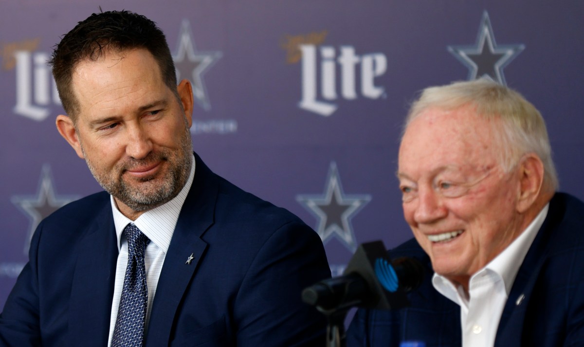 Jerry Jones, Cowboys Poach Super Bowl- Winning Coach From Eagles: Report Jerry Jones, Cowboys Poach Super Bowl- Winning Coach From Eagles: Report