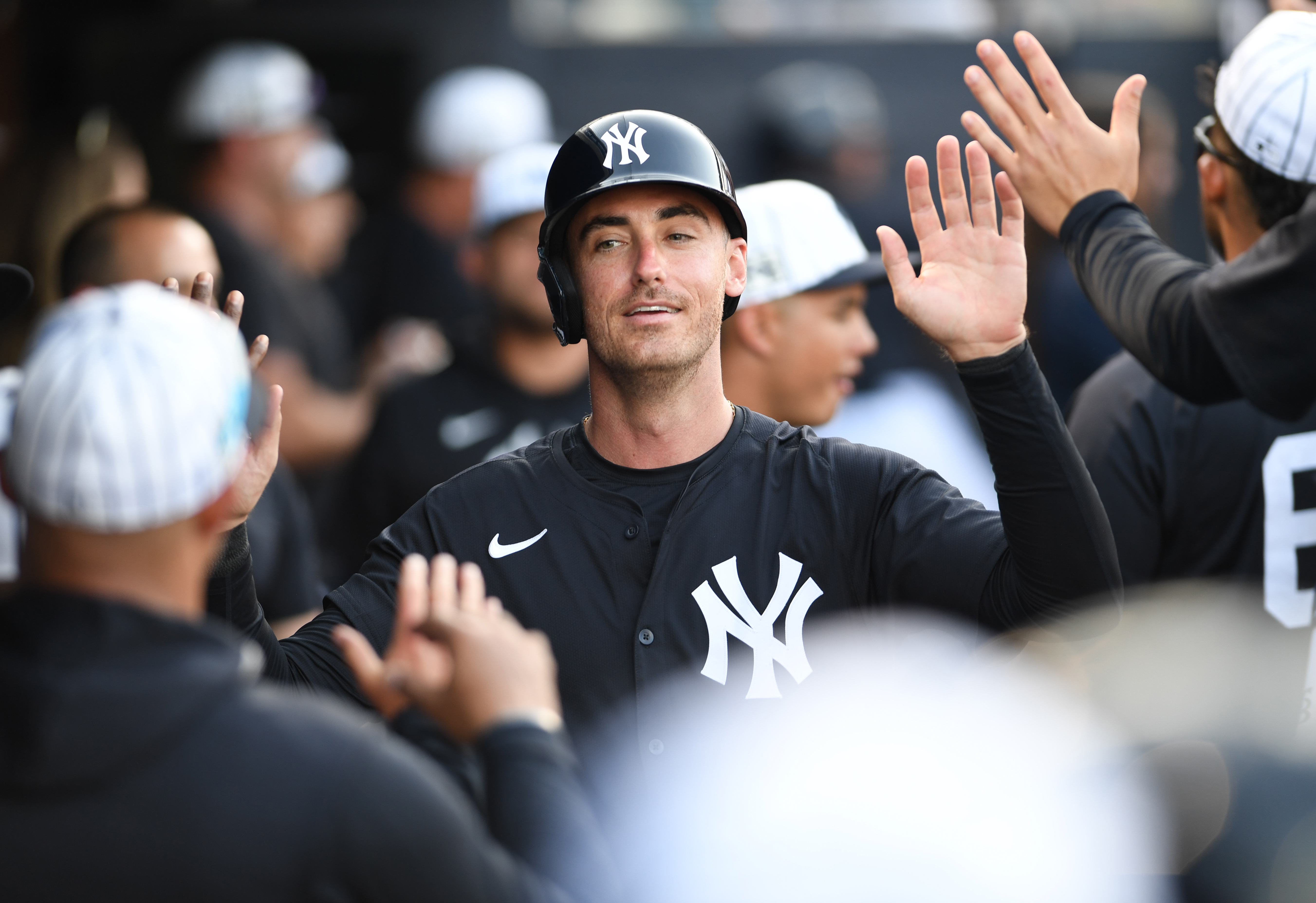 Yankees 'Checked In' On Gold Glove Free Agent Amid Cody Bellinger Doubt