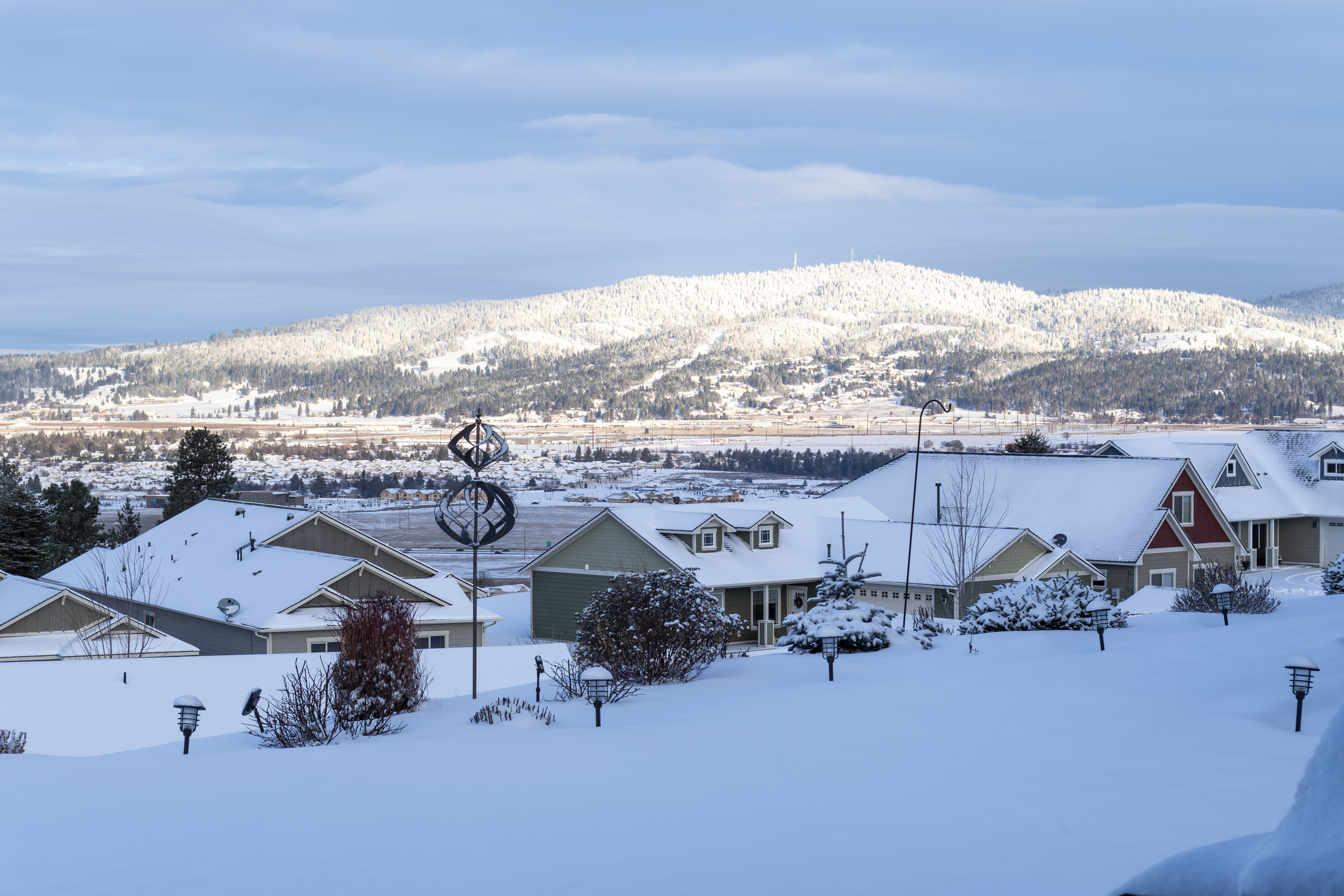Winter Storm Warning—24 Inches of Snow to Hit