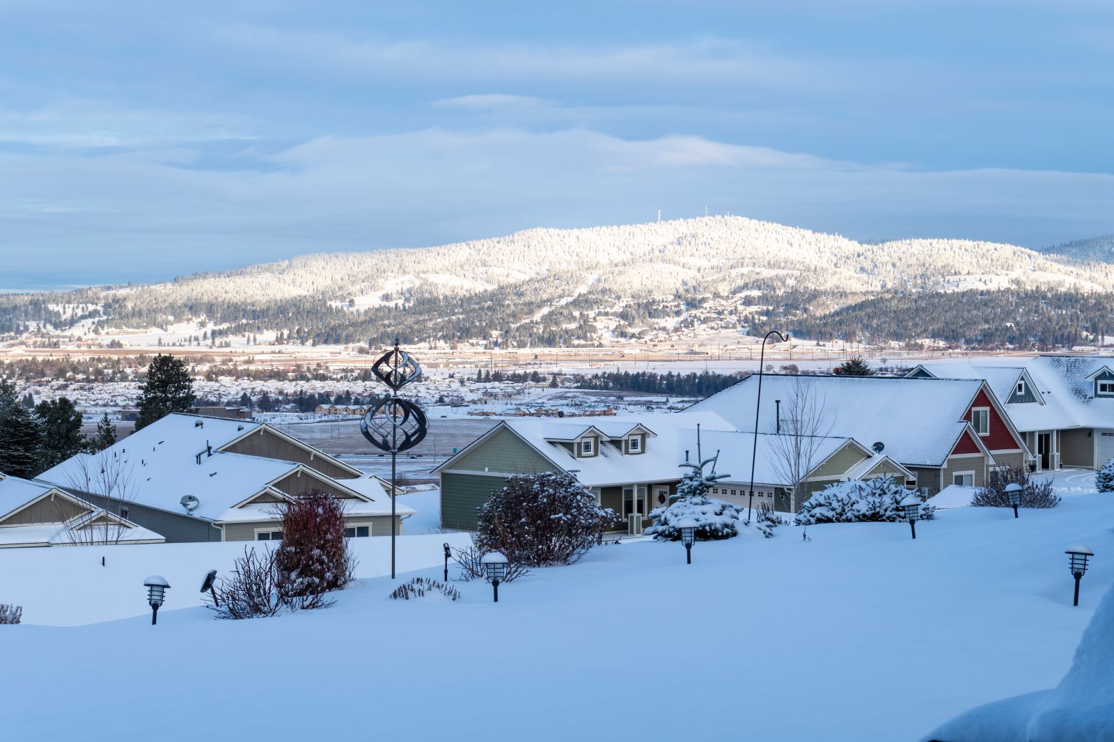 Winter Storm Warning—24 Inches of Snow to Hit - Newsweek