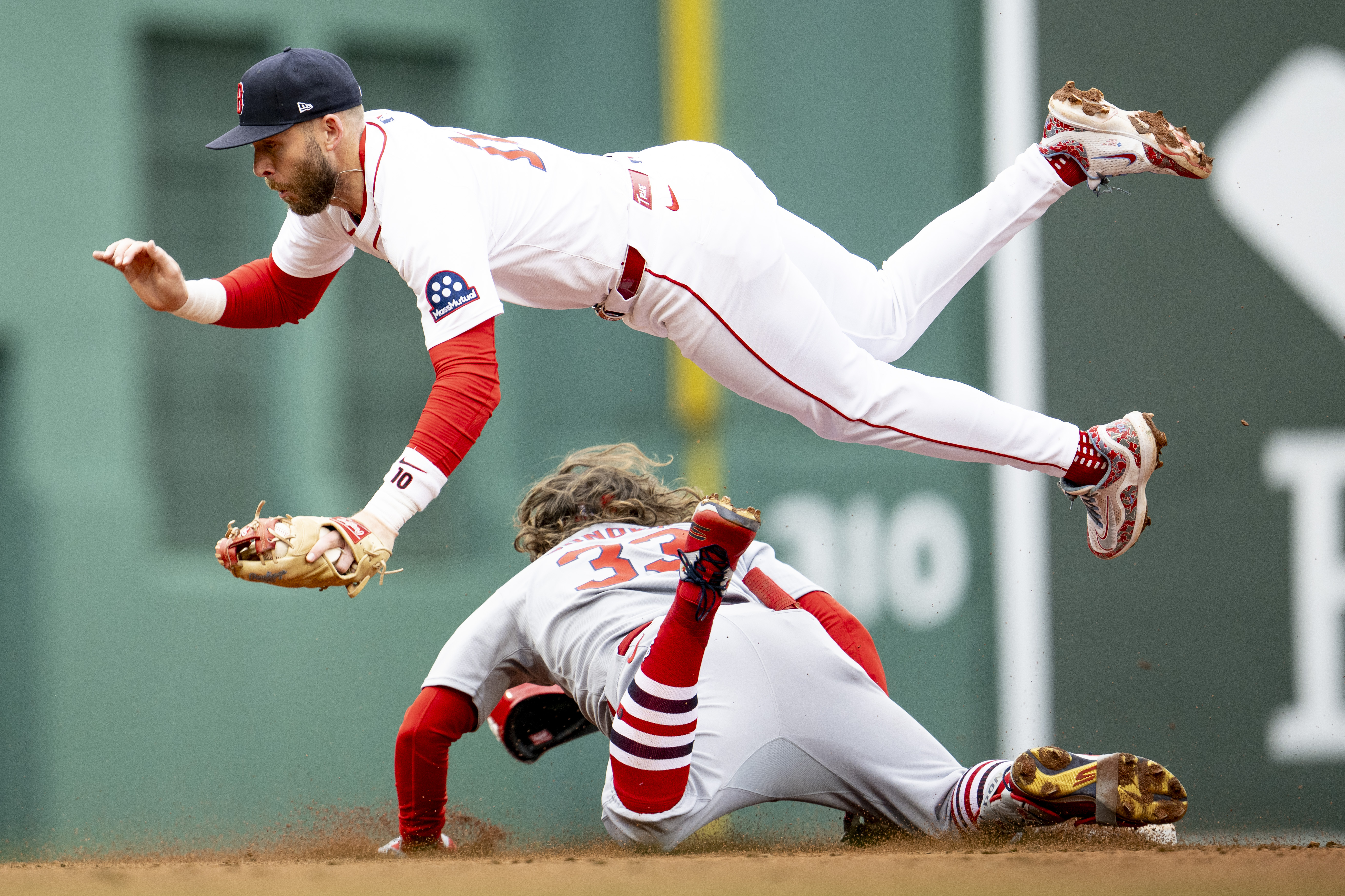 Red Sox 2-For-1 Trade Idea Brings Cardinals' Fan Favorite Star To Boston