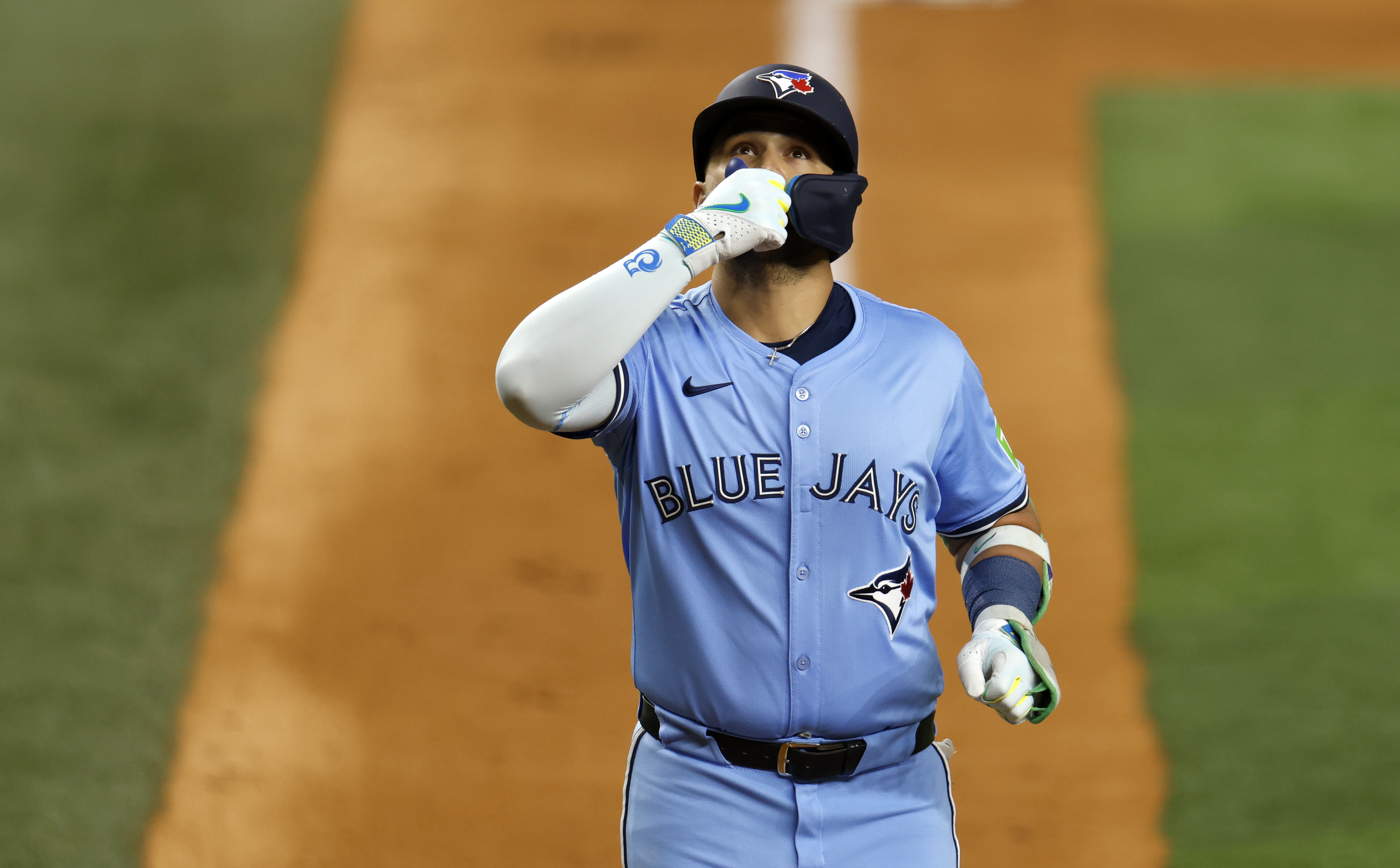 Bo Bichette Leaves Heartfelt Parting Message for Blue Jays Fans