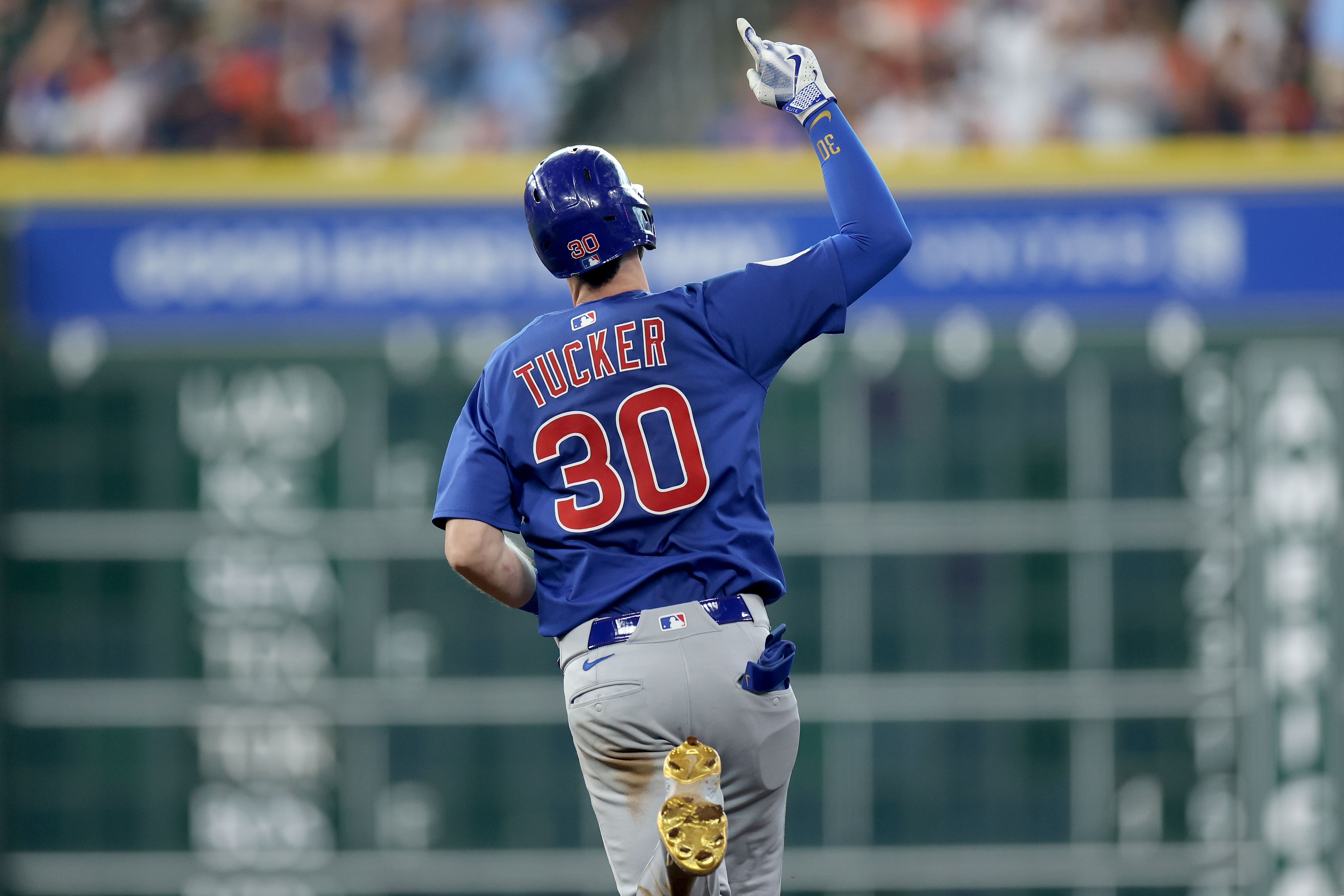 Coveted Free Agent Superstar Predicted to Spurn Dodgers, Yankees to Blue Jays