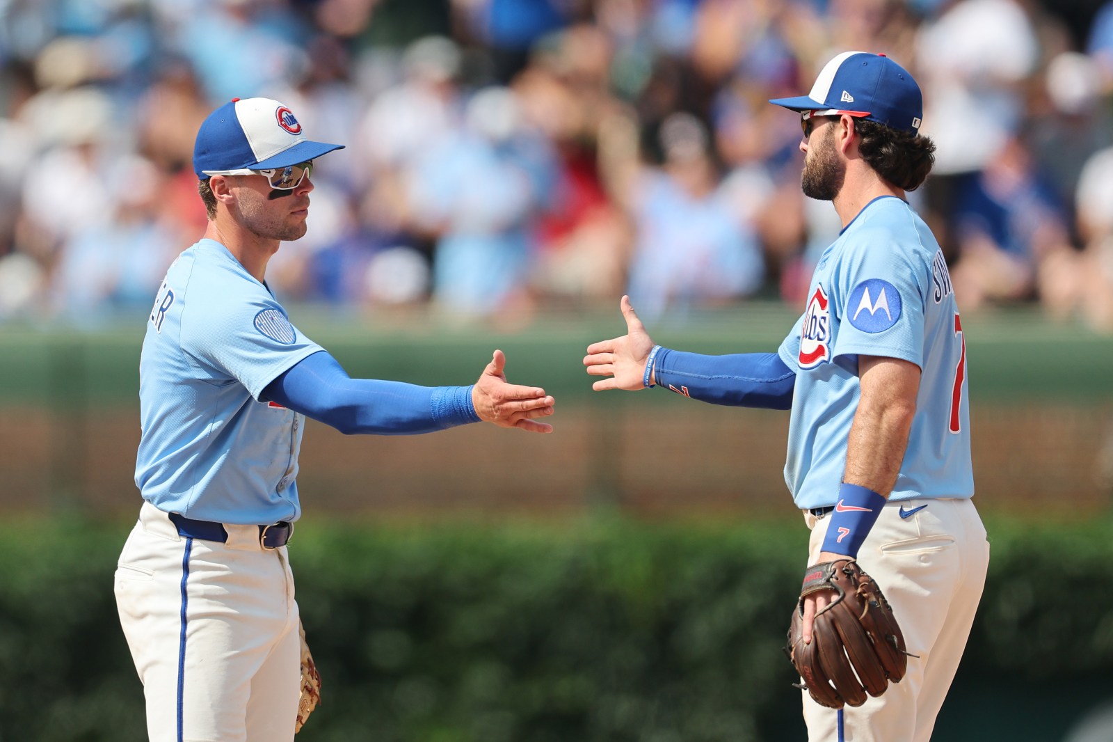 Red Sox-Cubs Trade Idea Brings $35M Gold Glover To Boston After Career Year