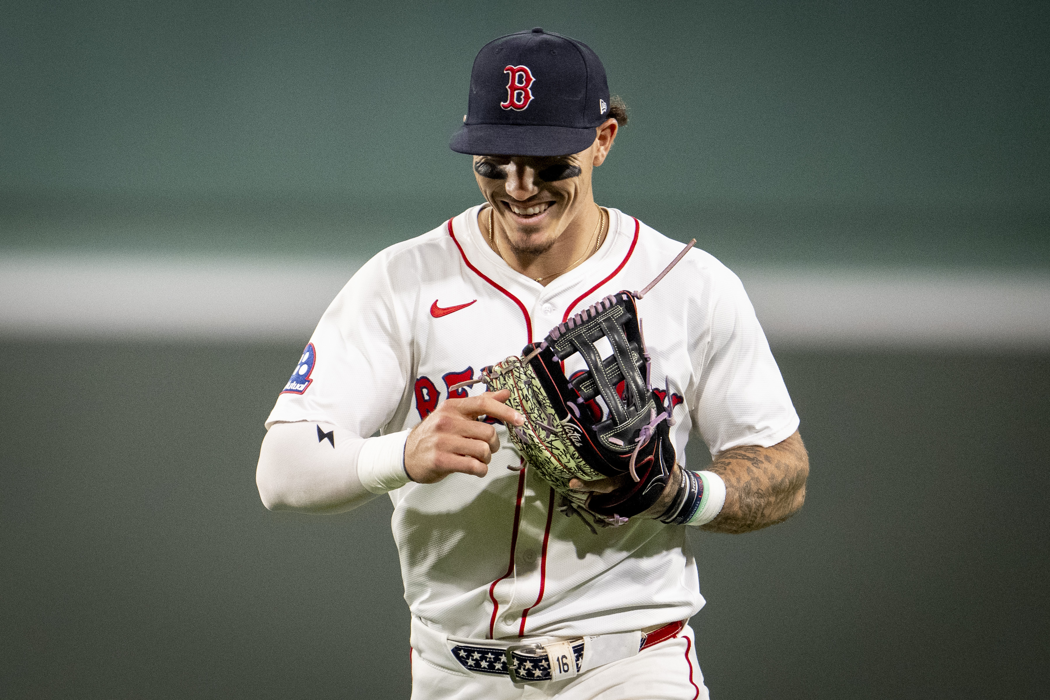 Red Sox 3-For-1 Trade Idea Sends All-Star Outfielder To Royals