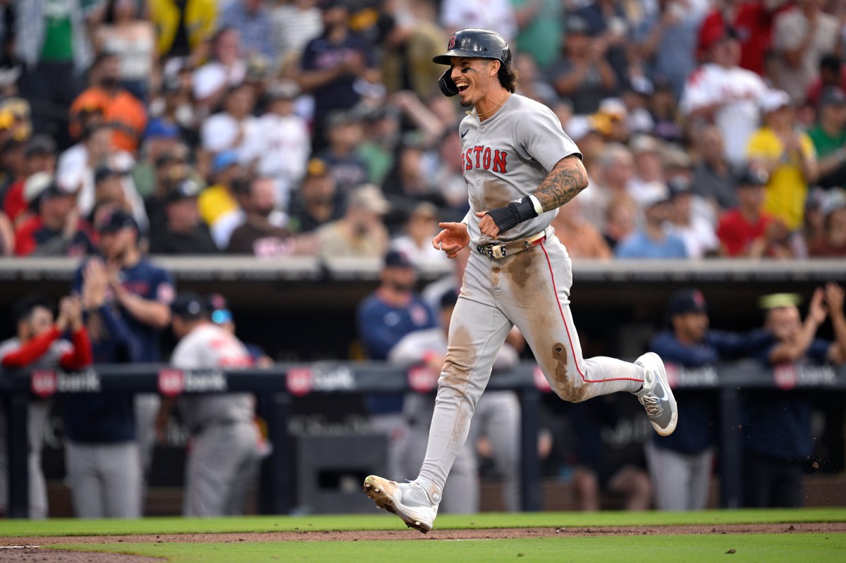 Padres Trade Idea Sends 3 Players To Red Sox For Jarren Duran