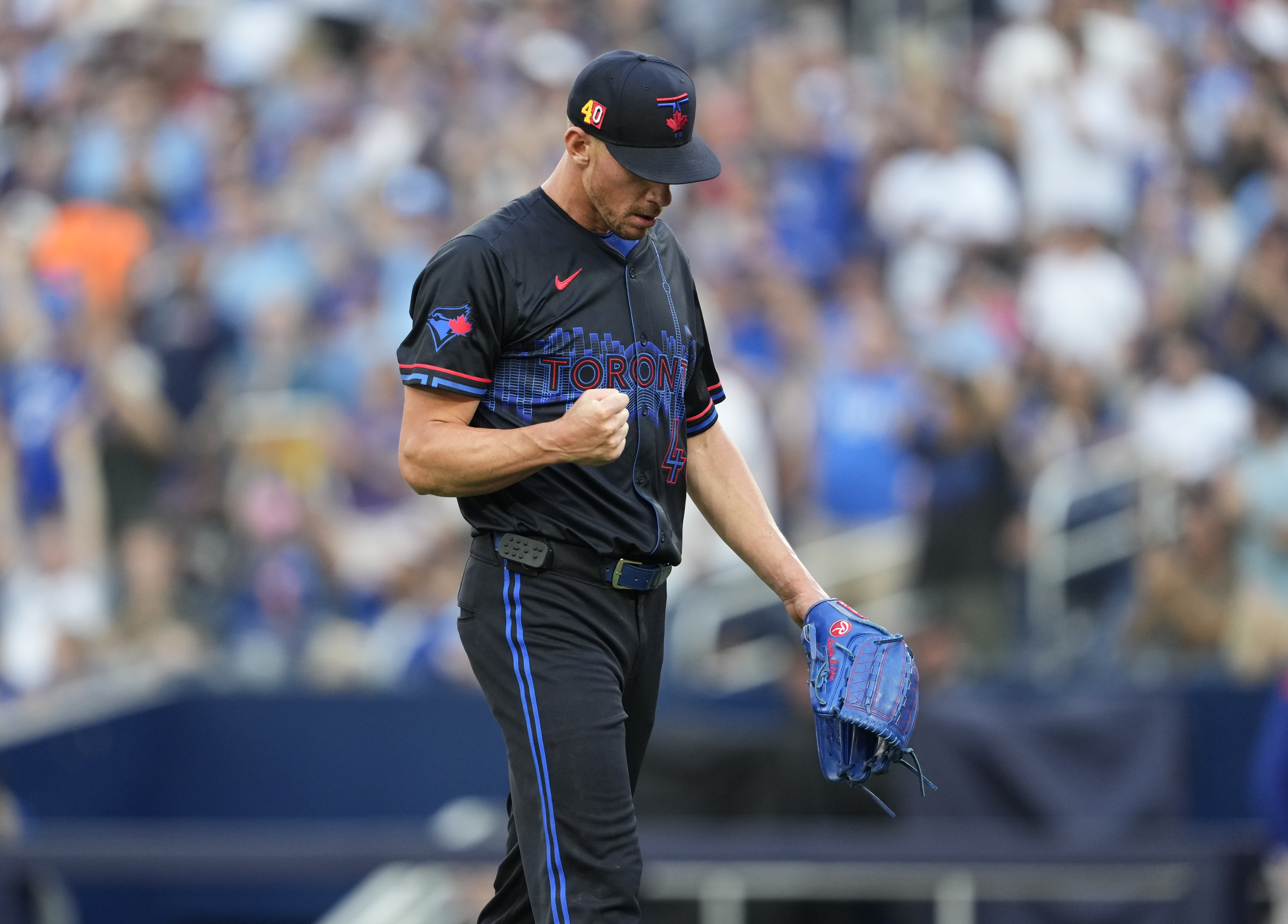 Blue Jays Pitcher Predicted to Leave for Cubs After 3 Seasons