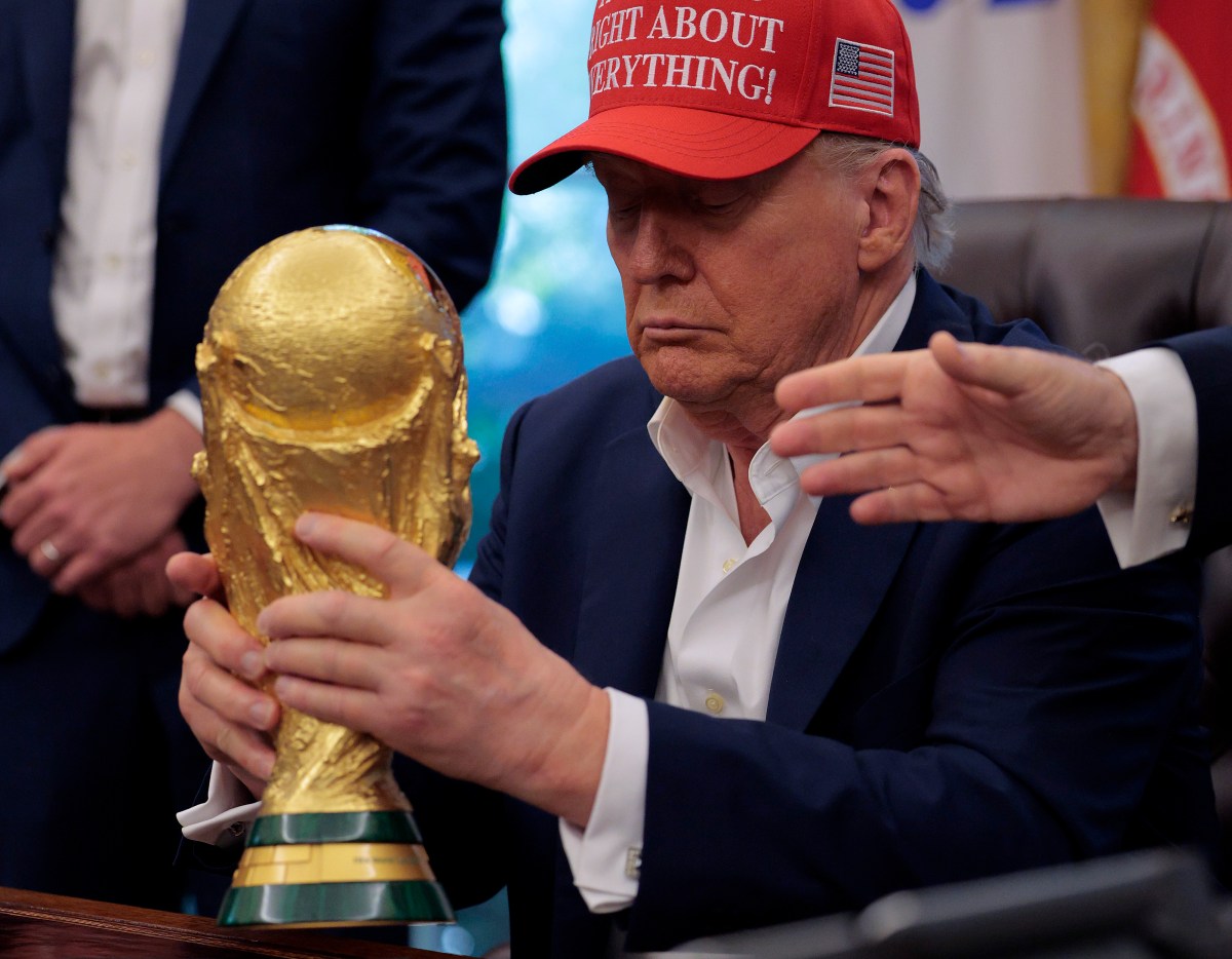 Former FIFA President Issues Travel Warning to Fans Over US World Cup