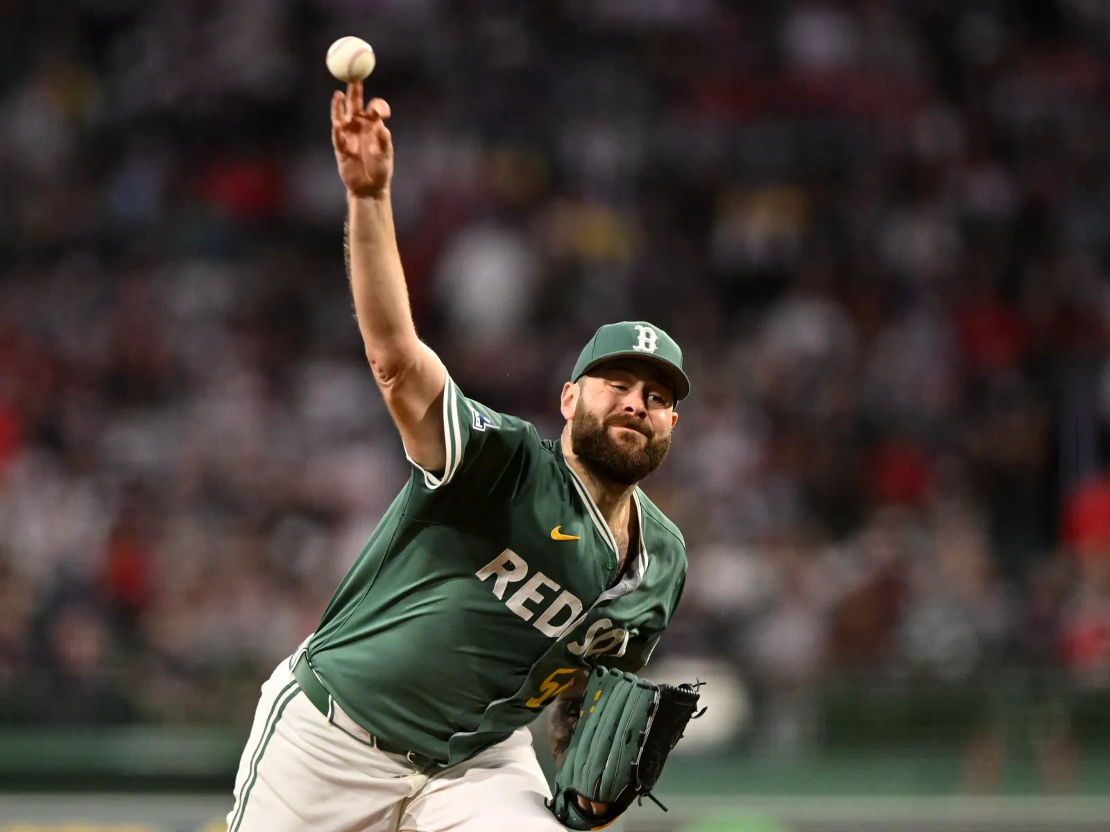 Yankees Eyeing Lucas Giolito as Pitching Depth Solution