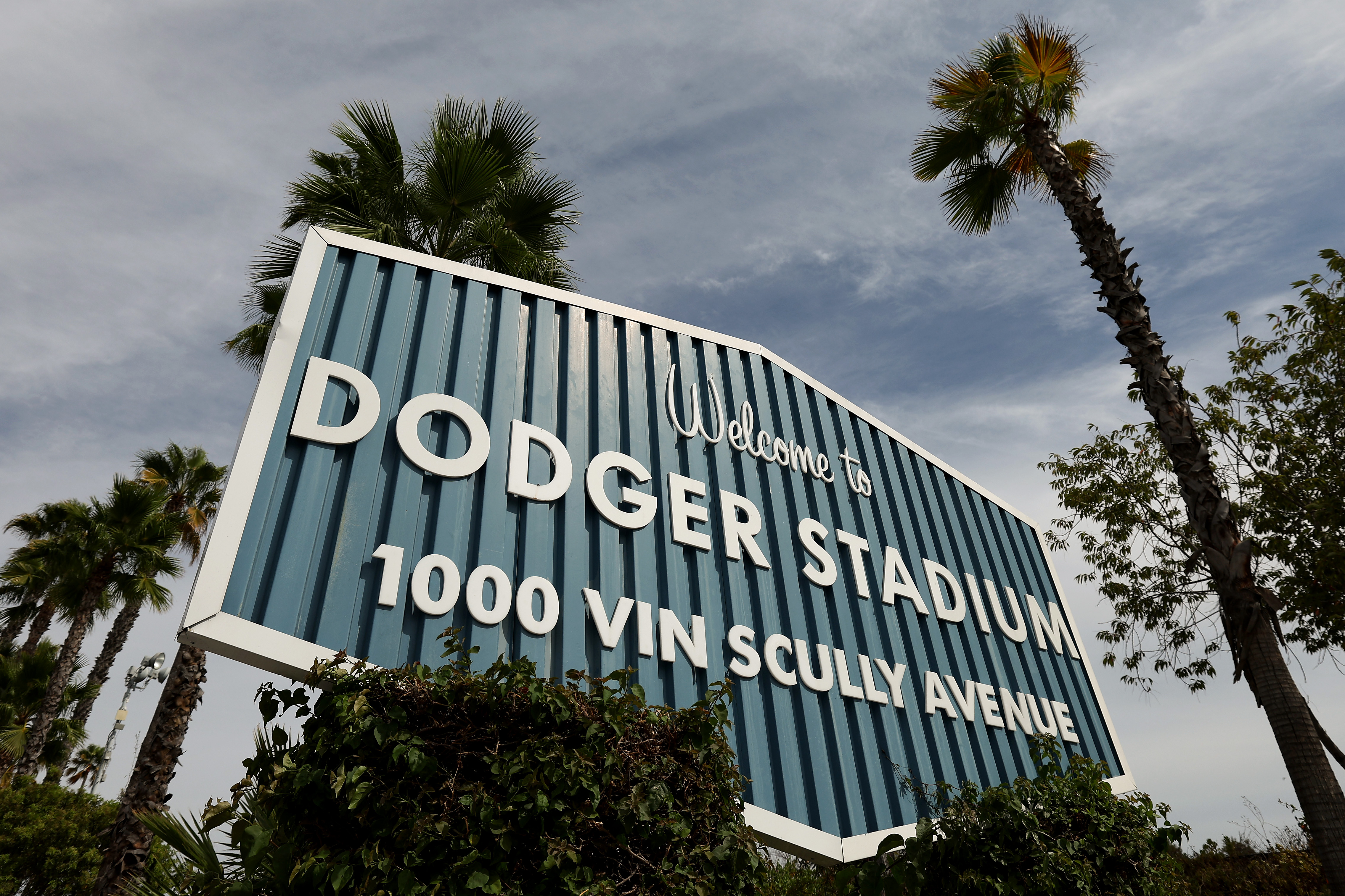 Yankees Insider Calls Dodgers 'Real Threats' To Nab No. 1 Free-Agent Target