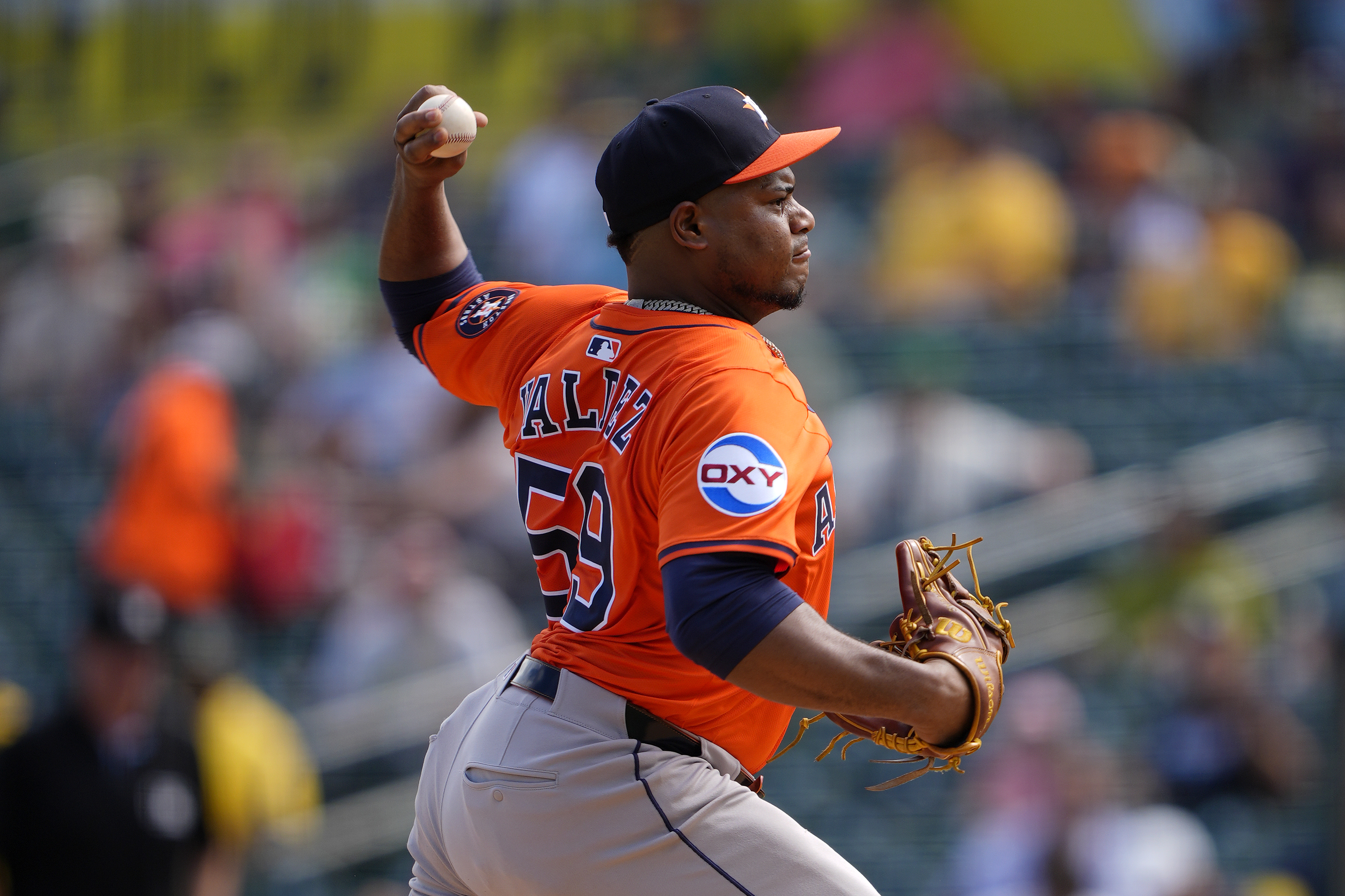 Phillies Should Not Be Ruled Out From Signing 2-Time All-Star Pitcher: Insider