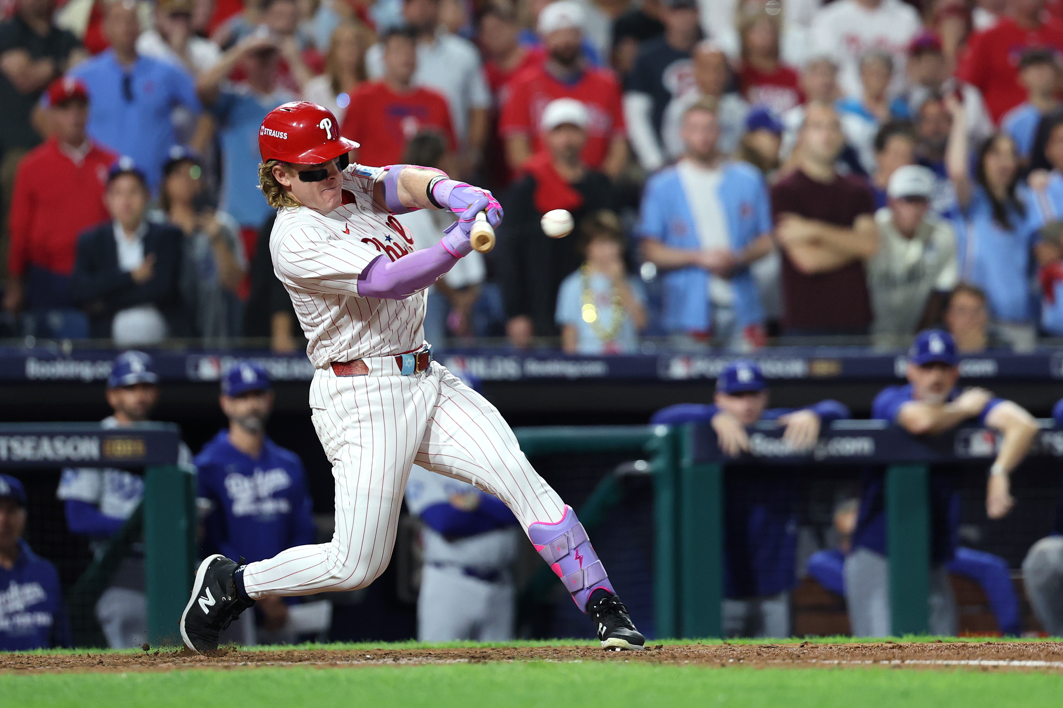 Phillies Gold Glove Star Predicted To Leave For Giants After Big Year