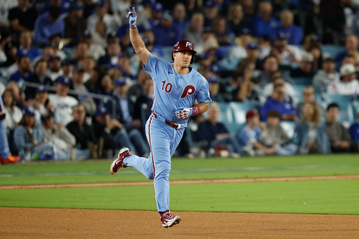Phillies&rsquo; Bo Bichette Pursuit Puts J.T. Realmuto&rsquo;s Future in Doubt