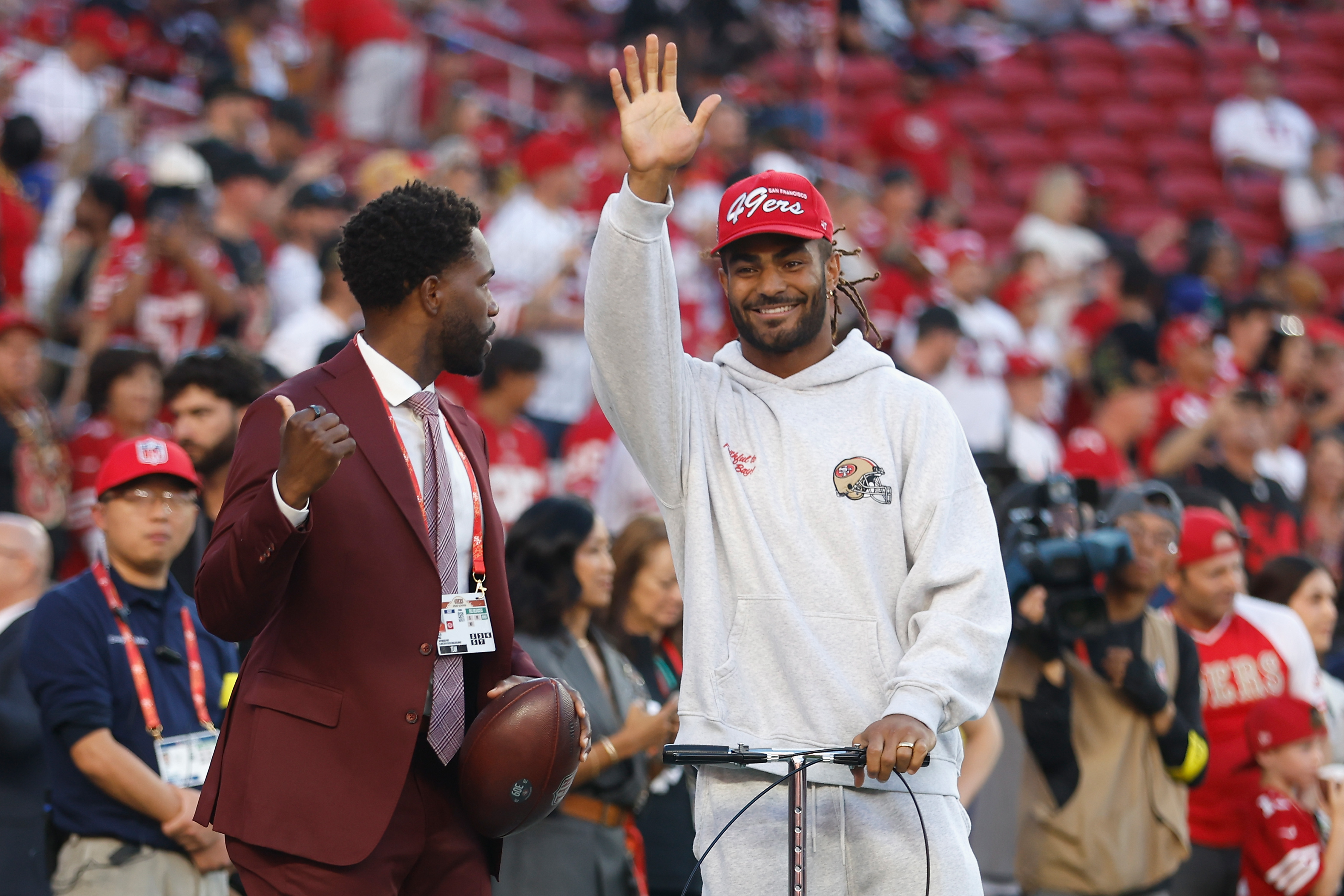 49ers Announce Fred Warner Update for Divisional Round vs Seahawks