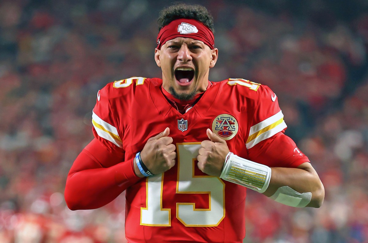 Rumored Chiefs Reunion is Great News for Patrick Mahomes