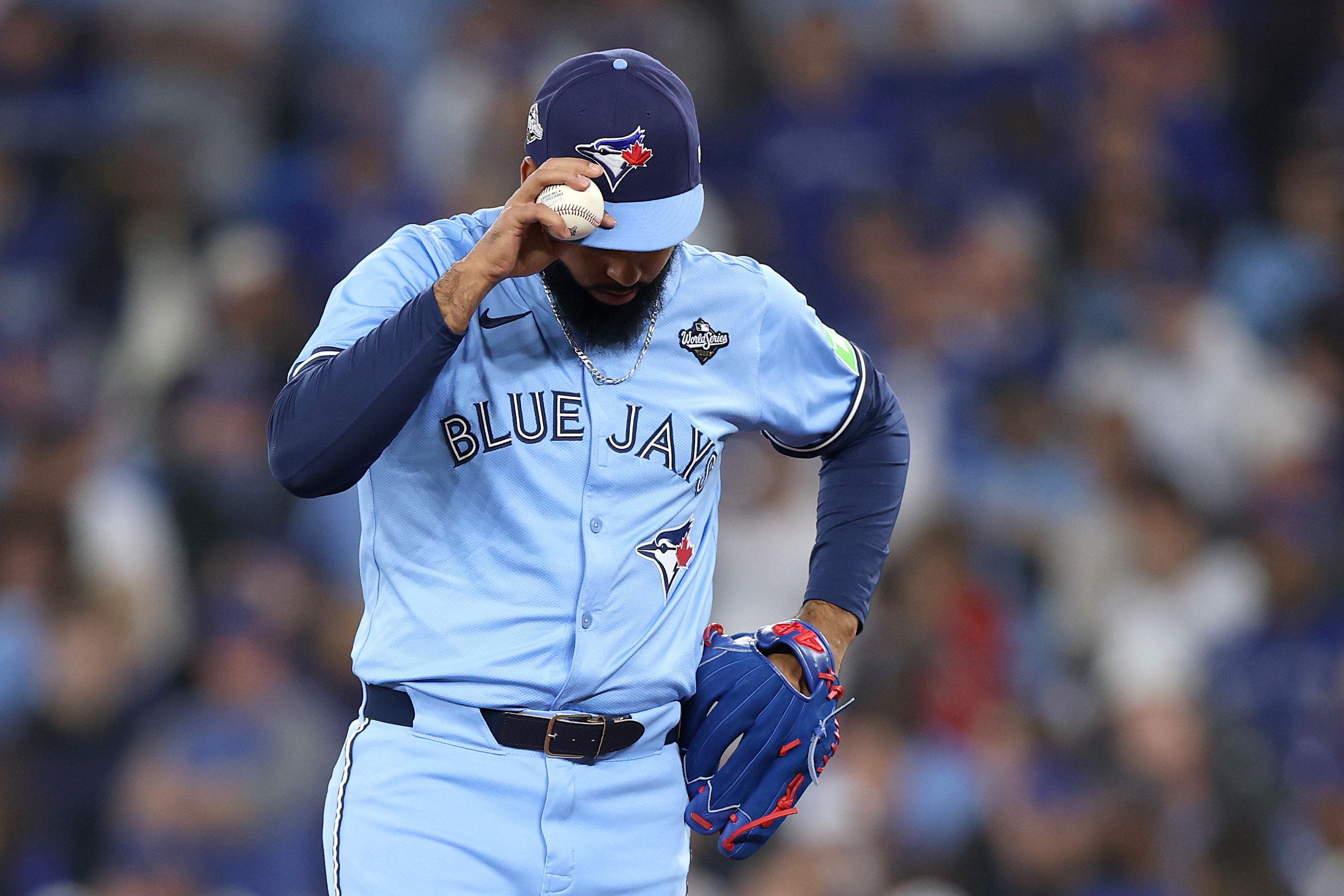 White Sox's Sneaky-Good Winter Caps Off With Addition of Blue Jays Standout