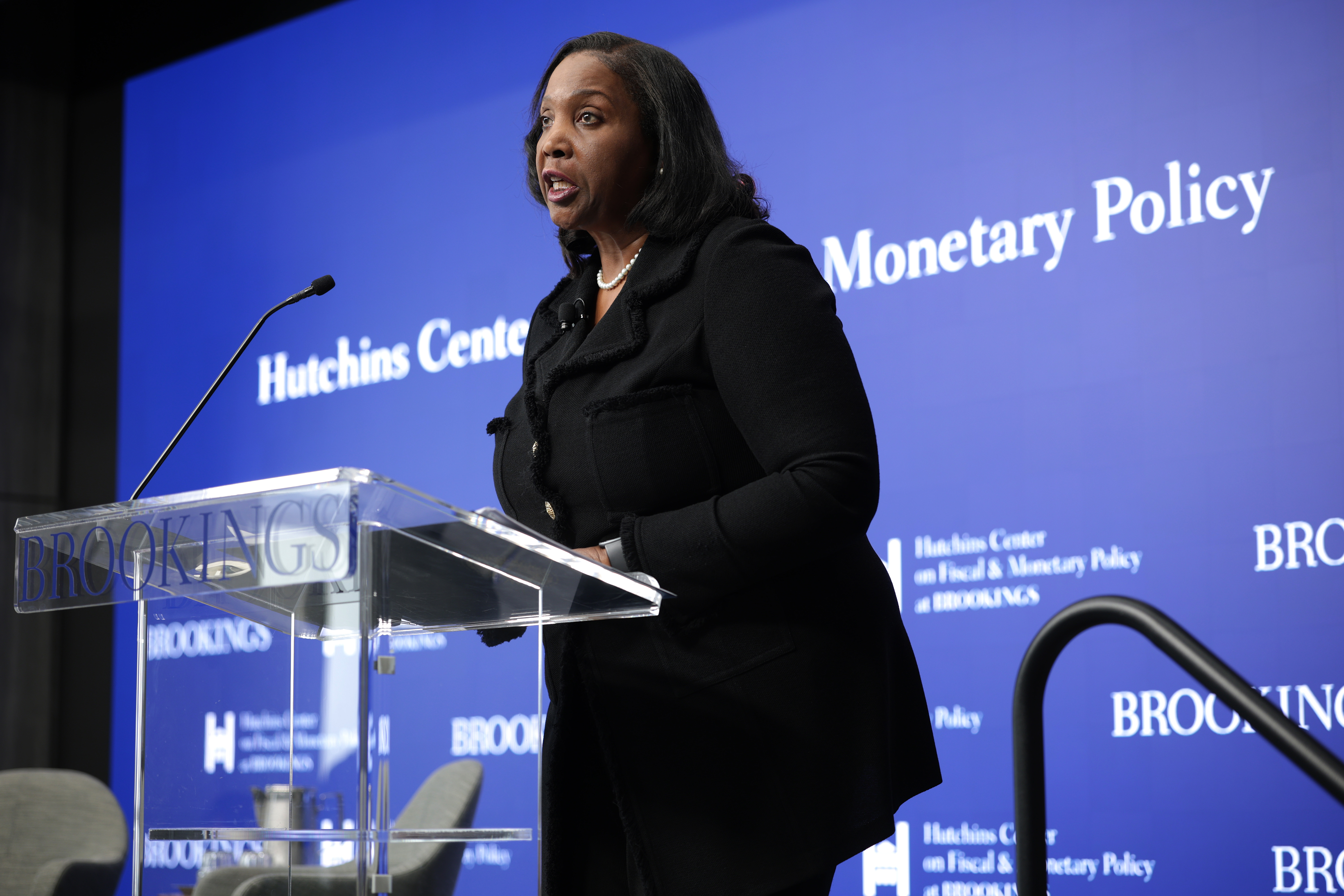 Private Sector Should Solve Dollar Debasement Problem