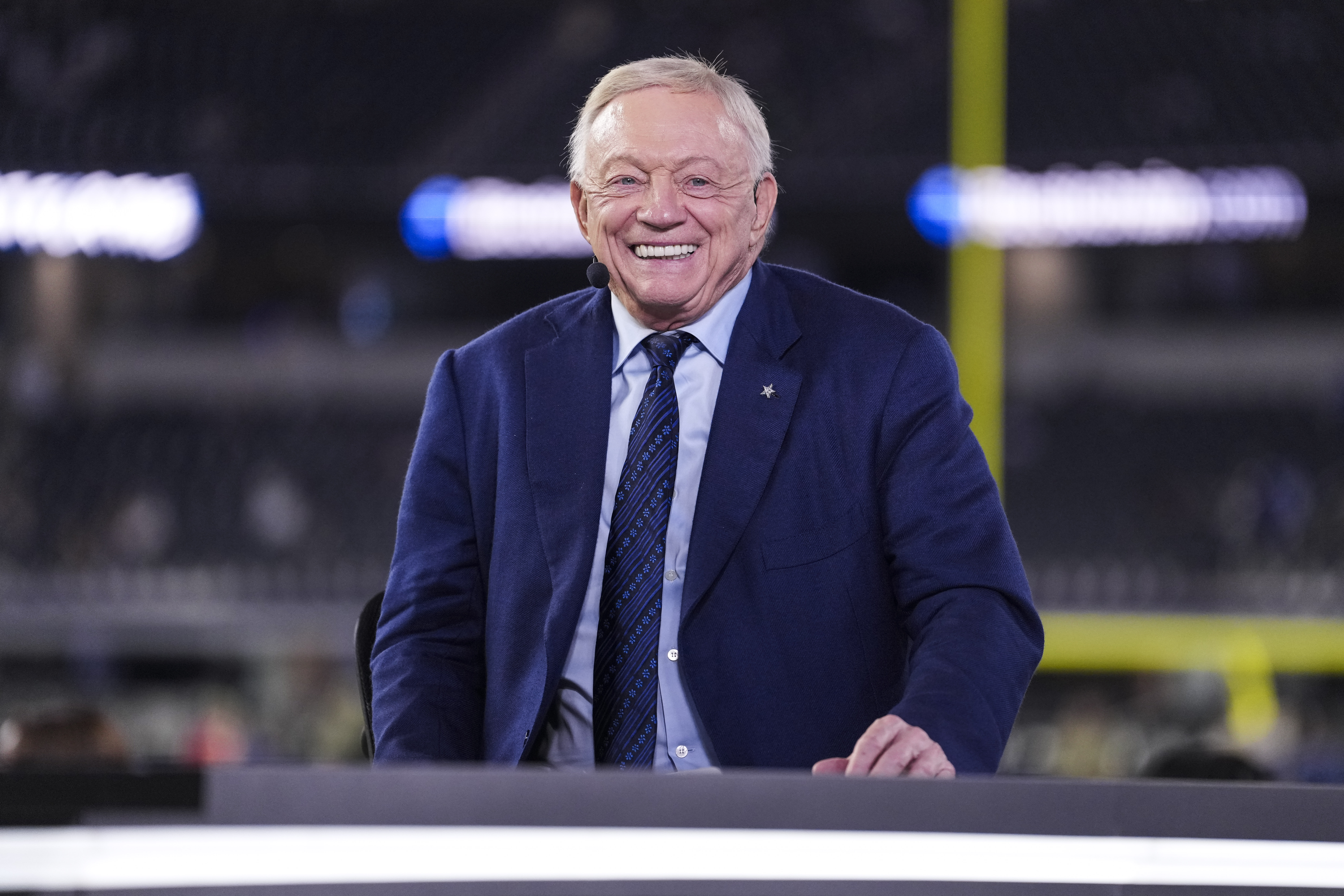 Cowboys Request to Interview Rival Coach Amid Job Opening