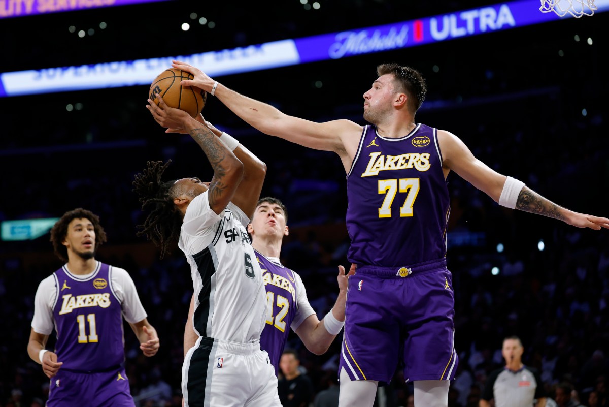 A Legacy Watch: Lakers and Spurs Collide in Battle of Resilience